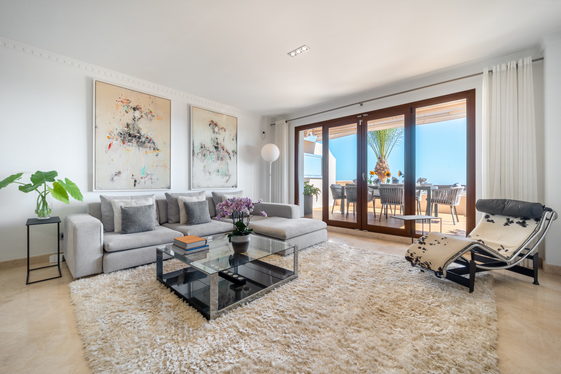 House in Estepona - Image 2