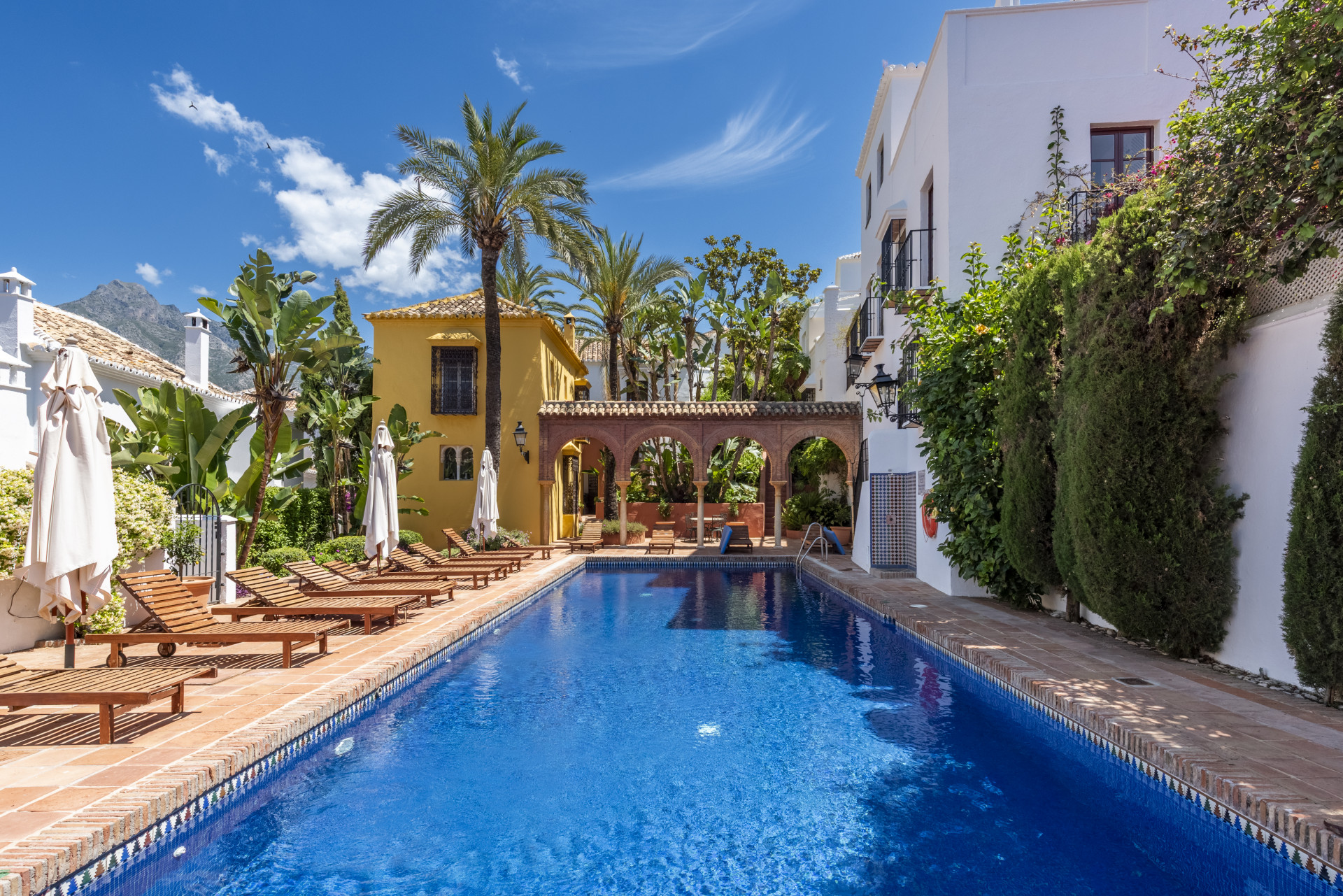 House in Marbella - Image 4