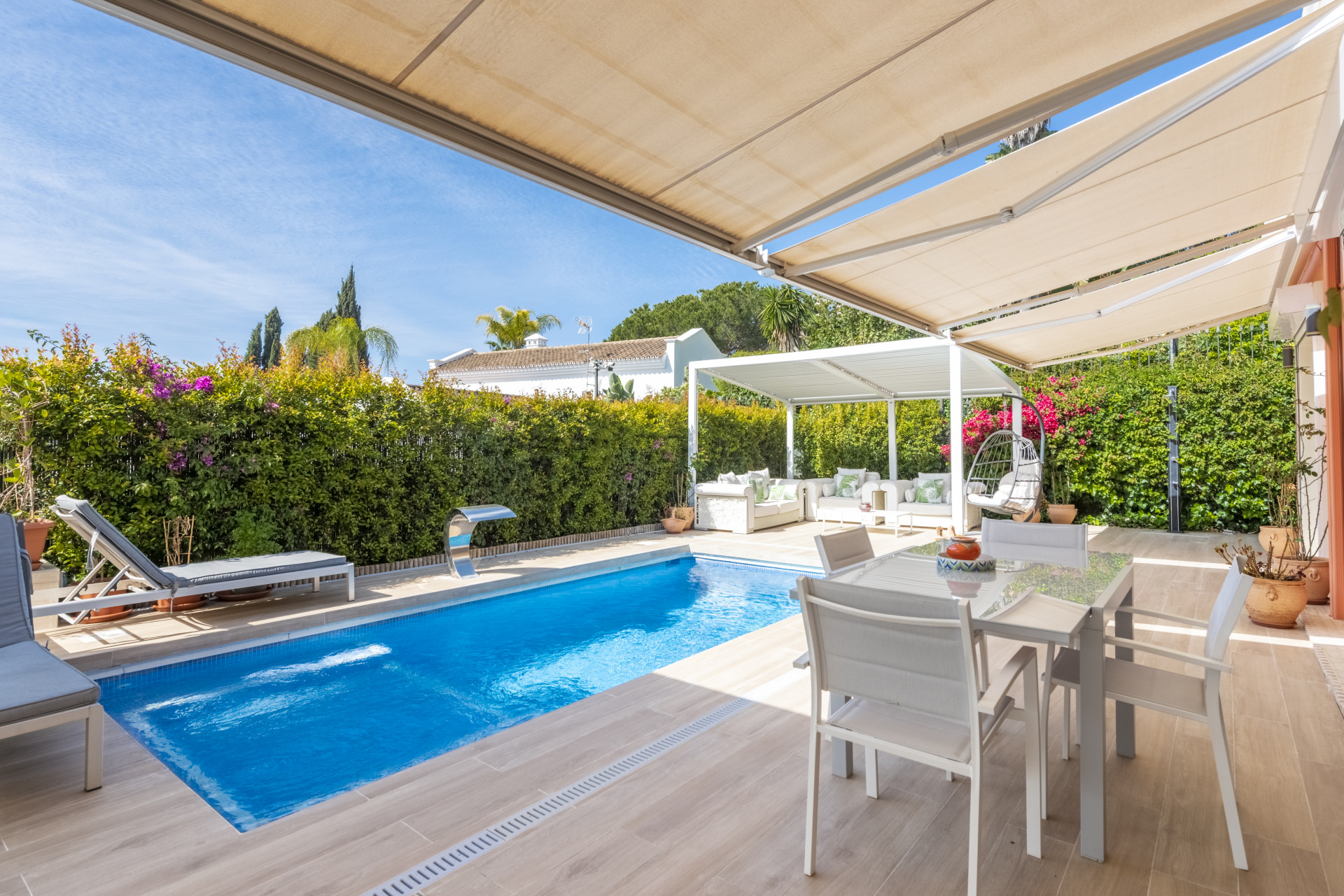 Villa Italiana Familiar con Piscina y Cine image 2