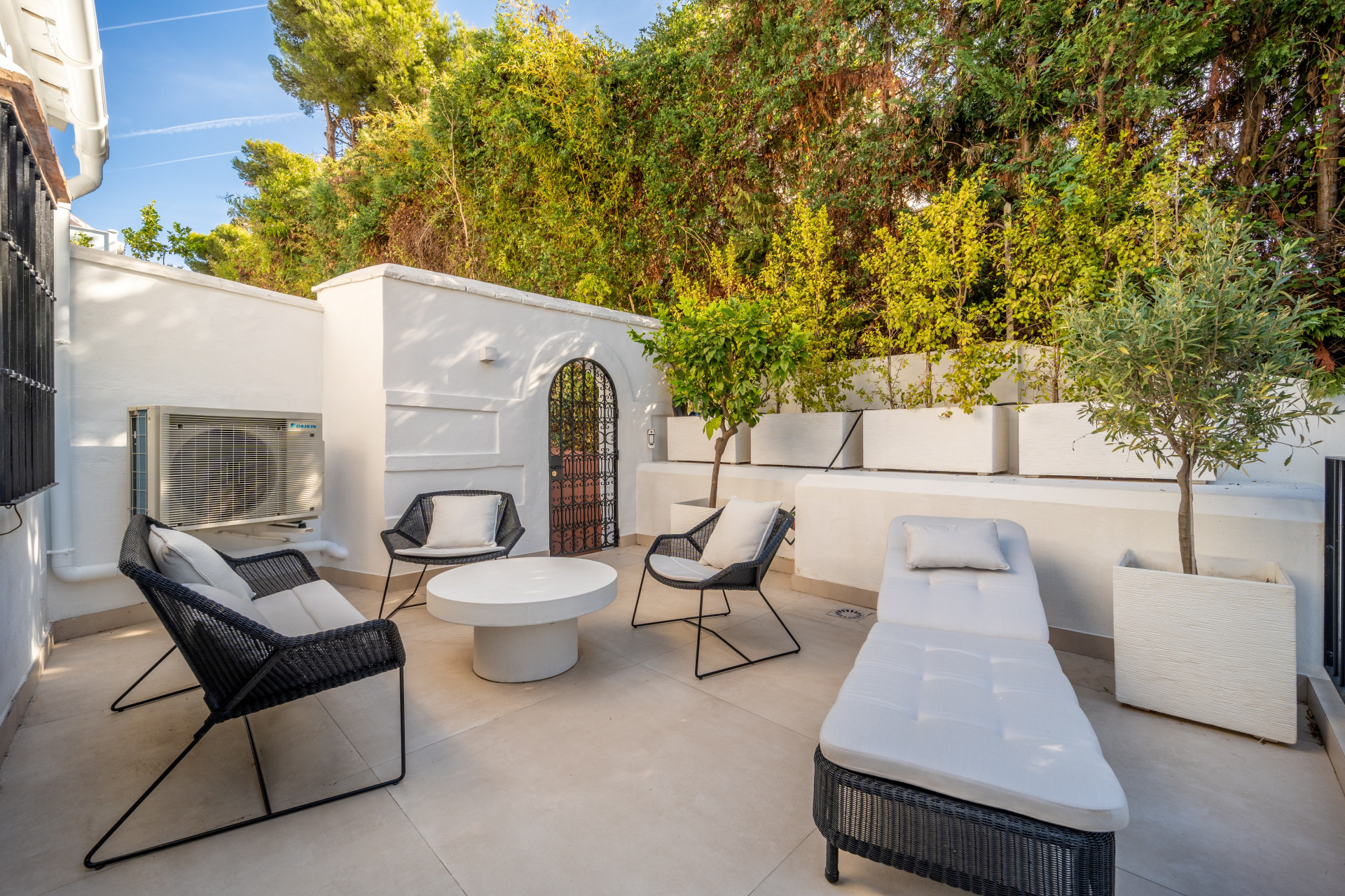 House in Marbella - Image 4