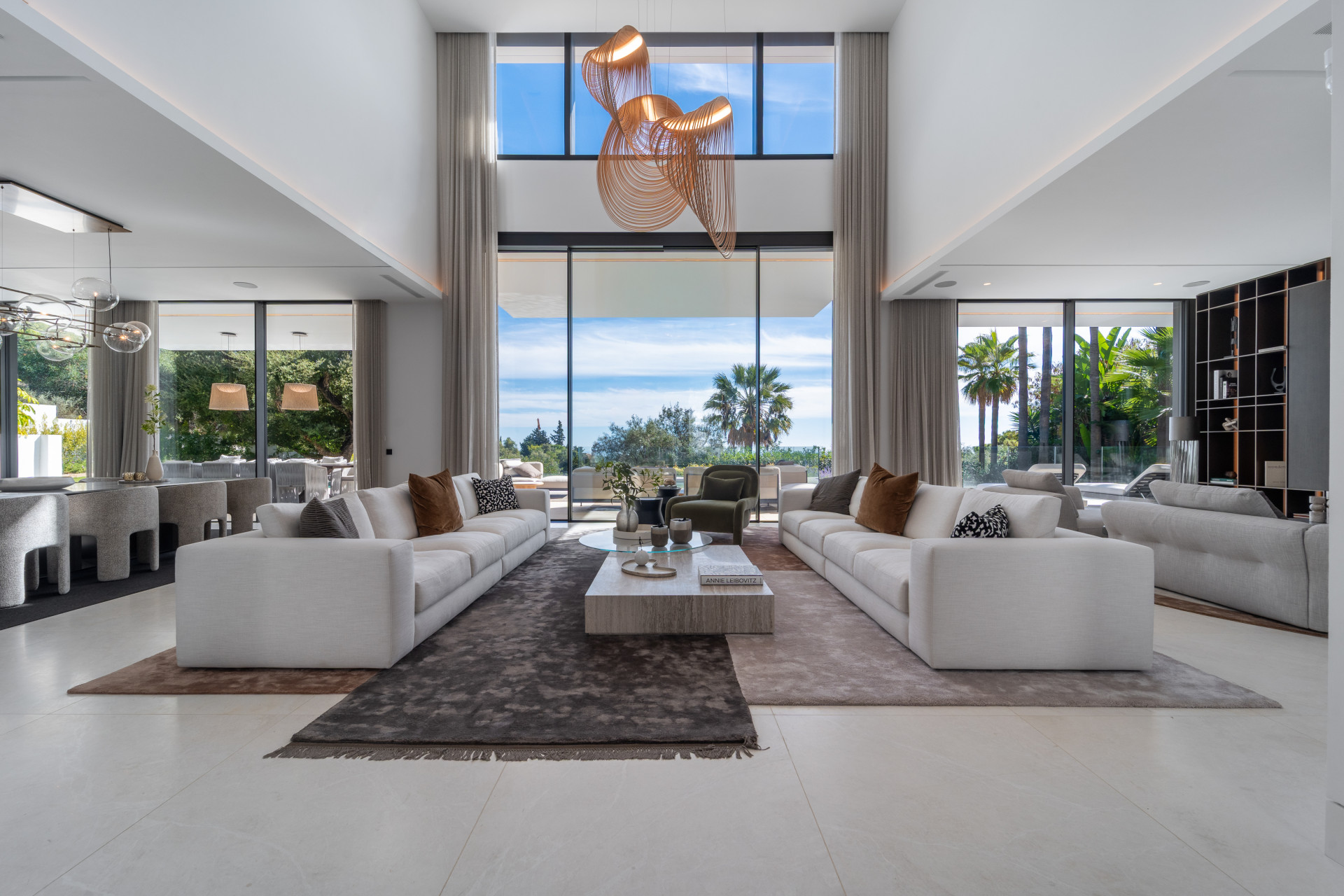 Villa in Marbella - Image 2