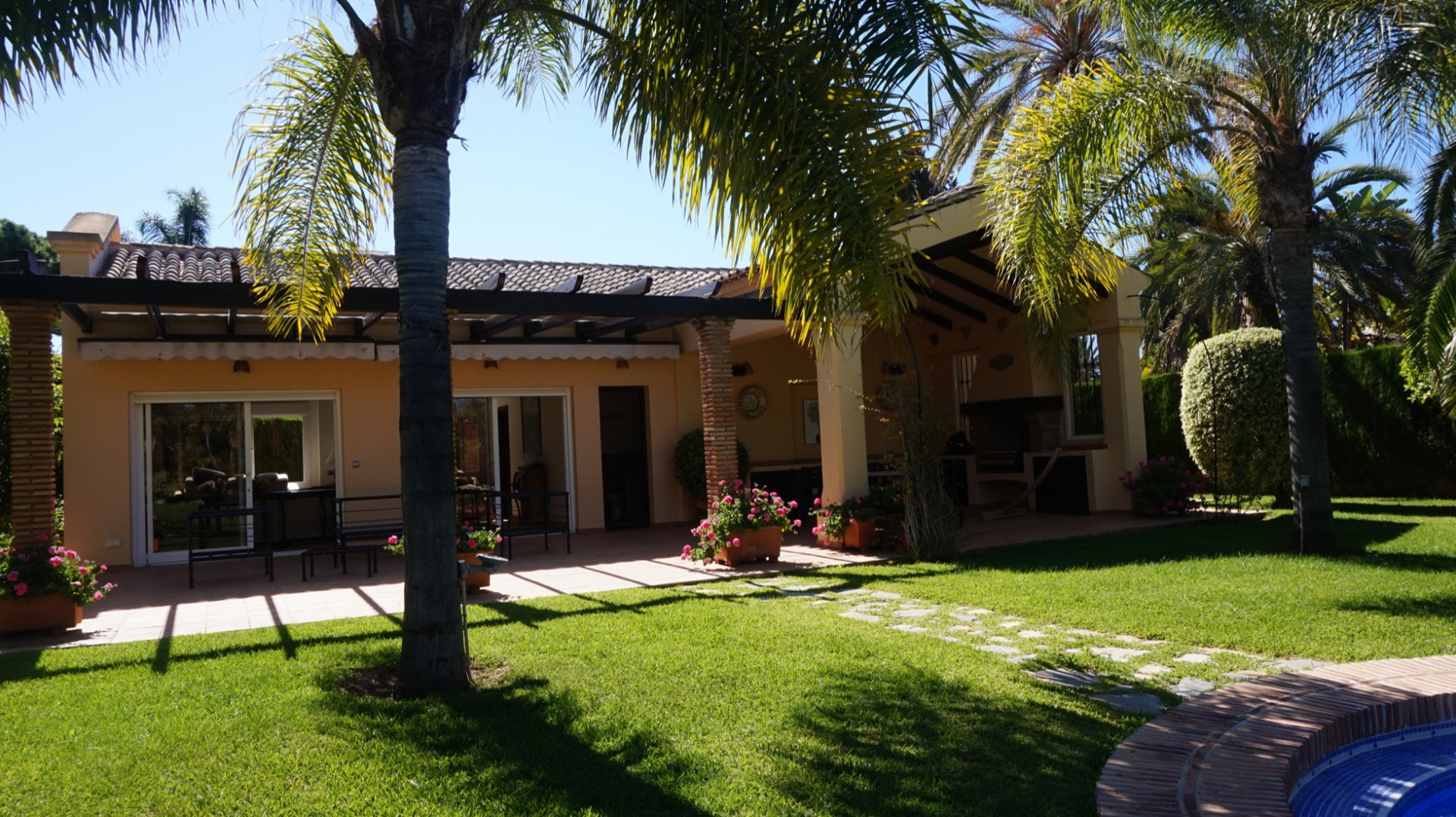 Propiedad gestionada por Los Monteros Rio Real 398-00003P_11441708.jpg