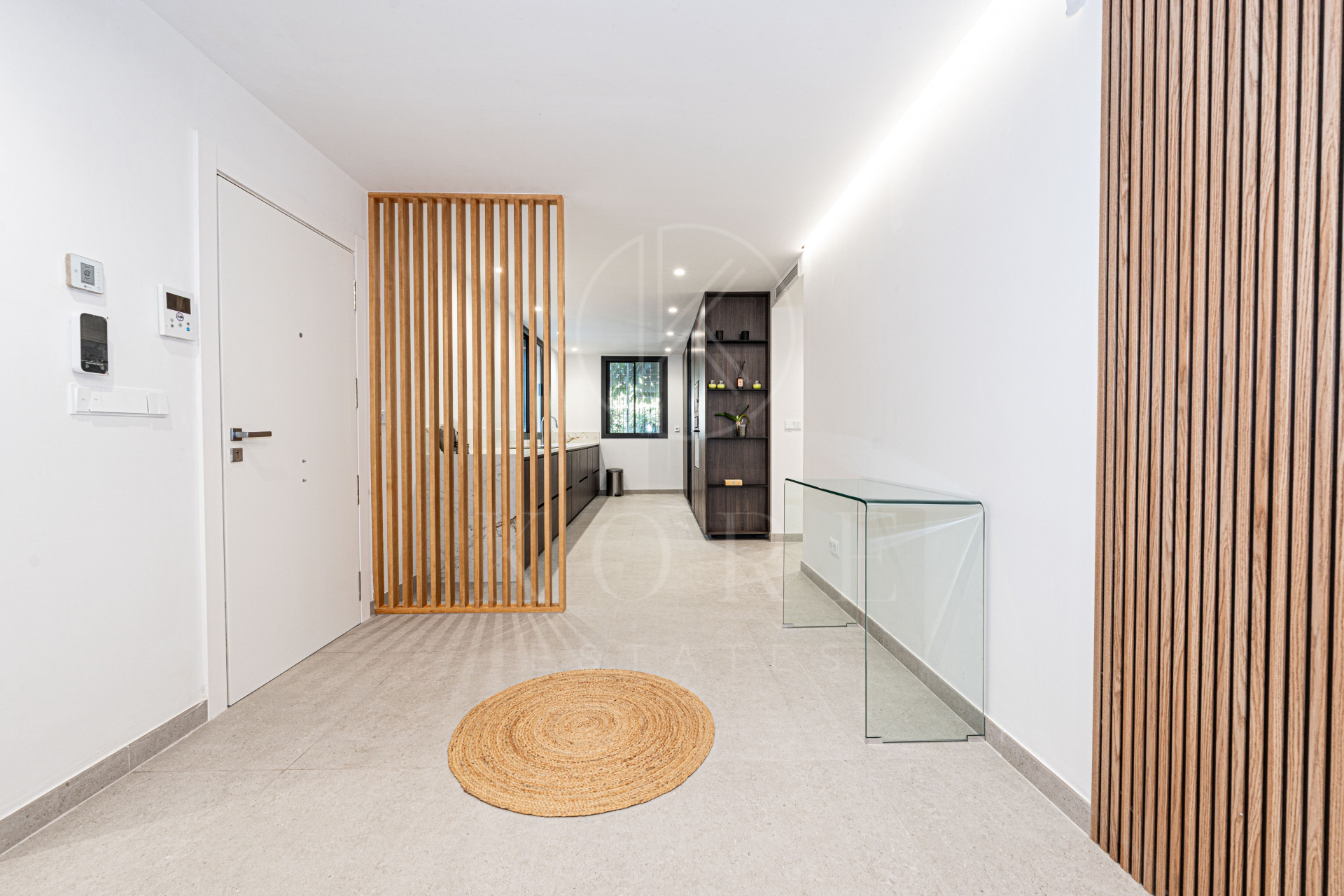 Apartament la parter de vânzare în Alhambra del Golf, Estepona East