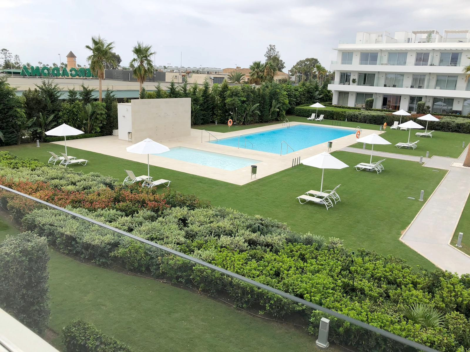 Apartment for sale in <i>New Golden Mile, </i>Estepona
