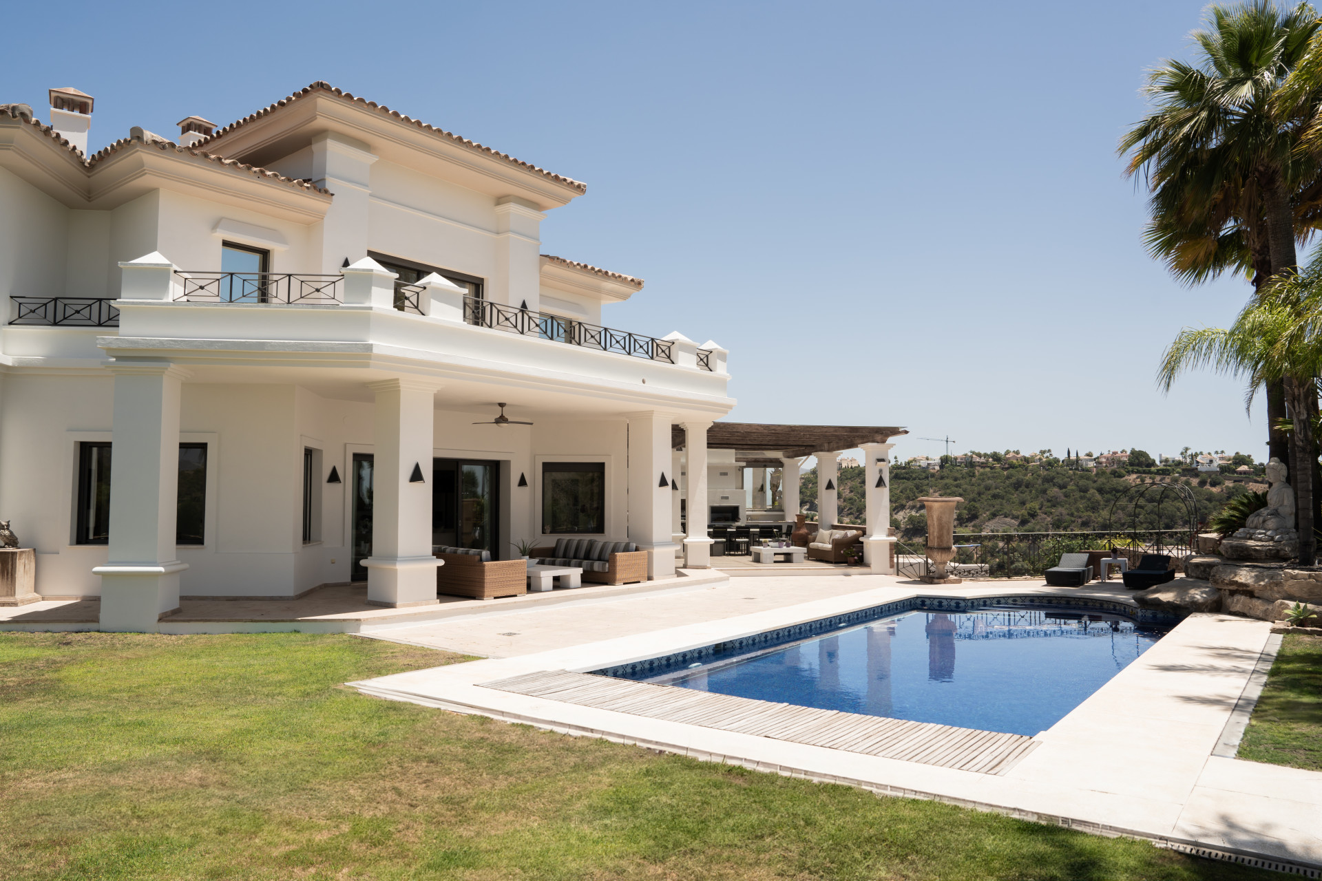 Prachtige luxe villa in Los Arqueros in Benahavis