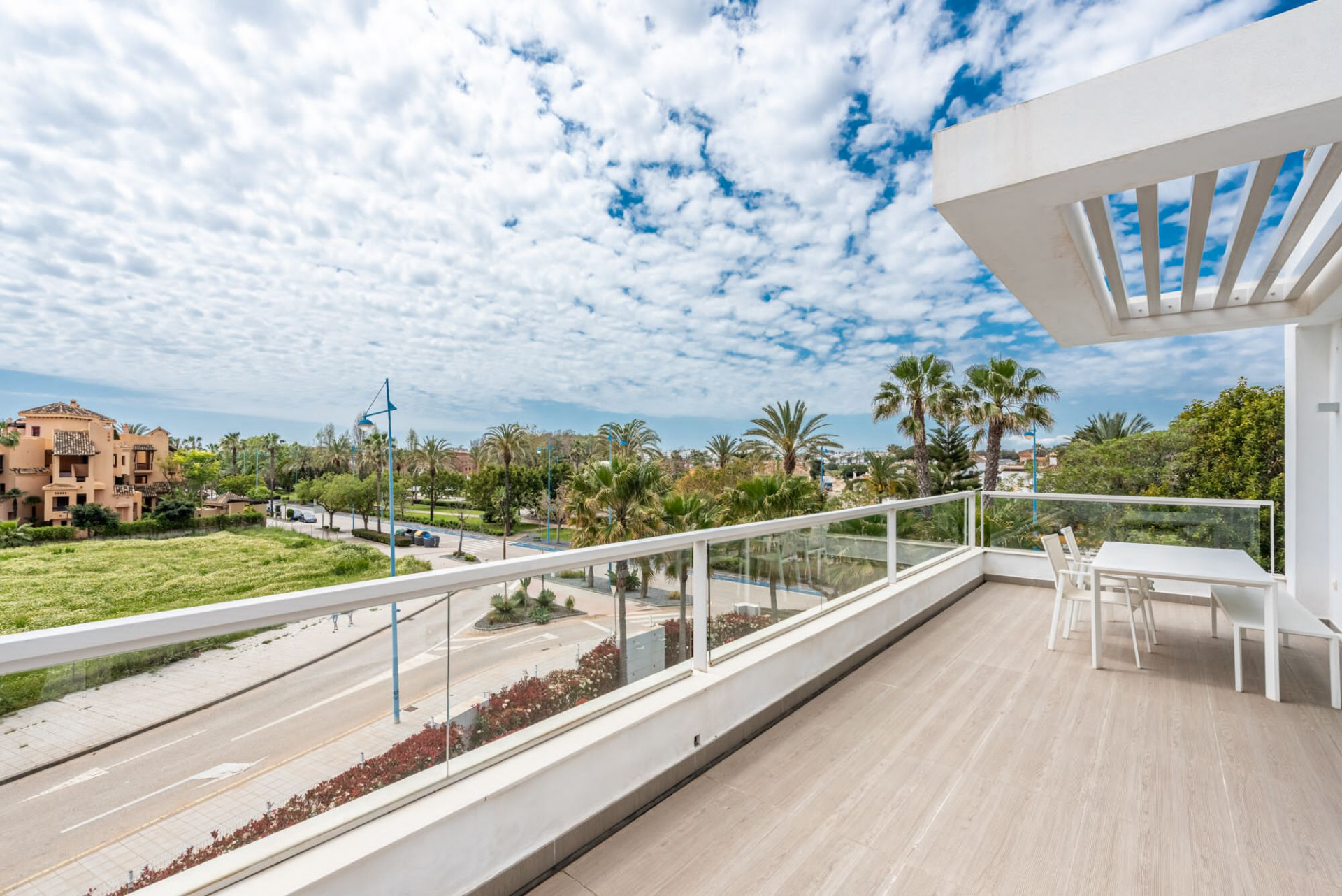 Luxurious beach penthouse in San Pedro with a exceptional location in San Pedro de Alcantara