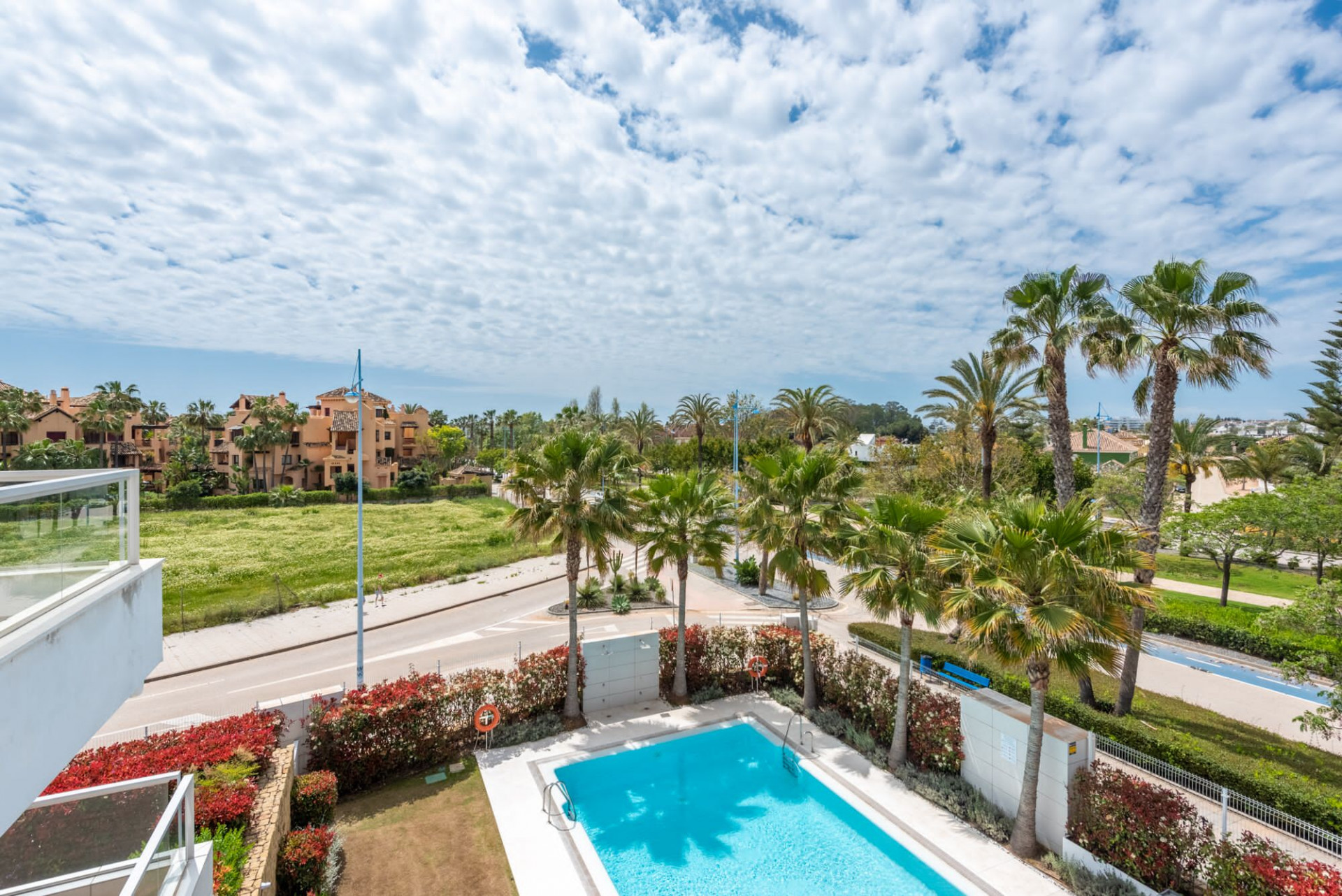 Luxurious beach penthouse in San Pedro with a exceptional location in San Pedro de Alcantara