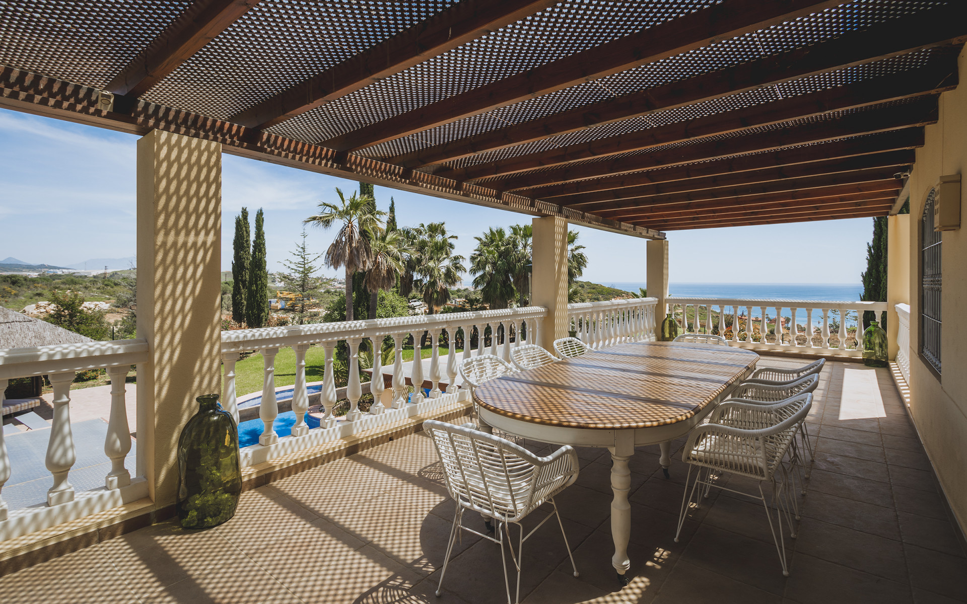 Private family villa set on an extensive plot in Estepona