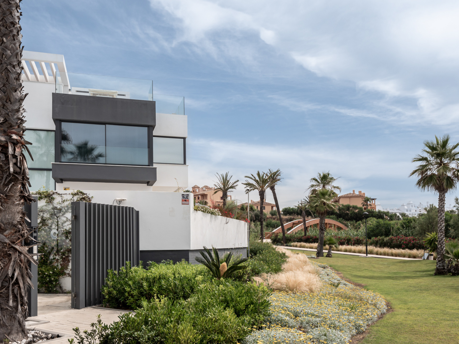 Luxe strandwoning met 3 slaapkamers in Estepona