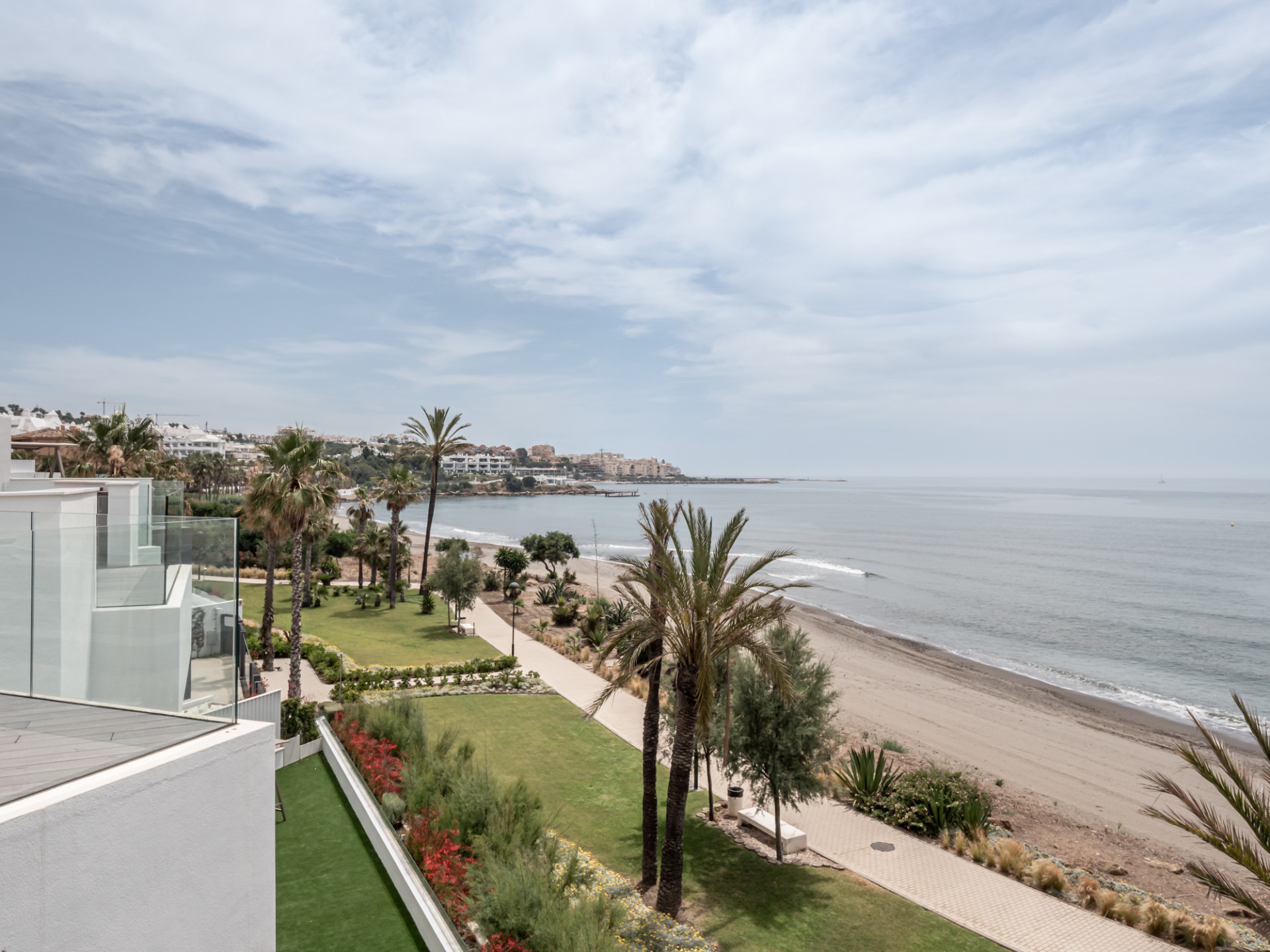 Luxury 3 Bedroom Frontline Beach Townhouse in Estepona