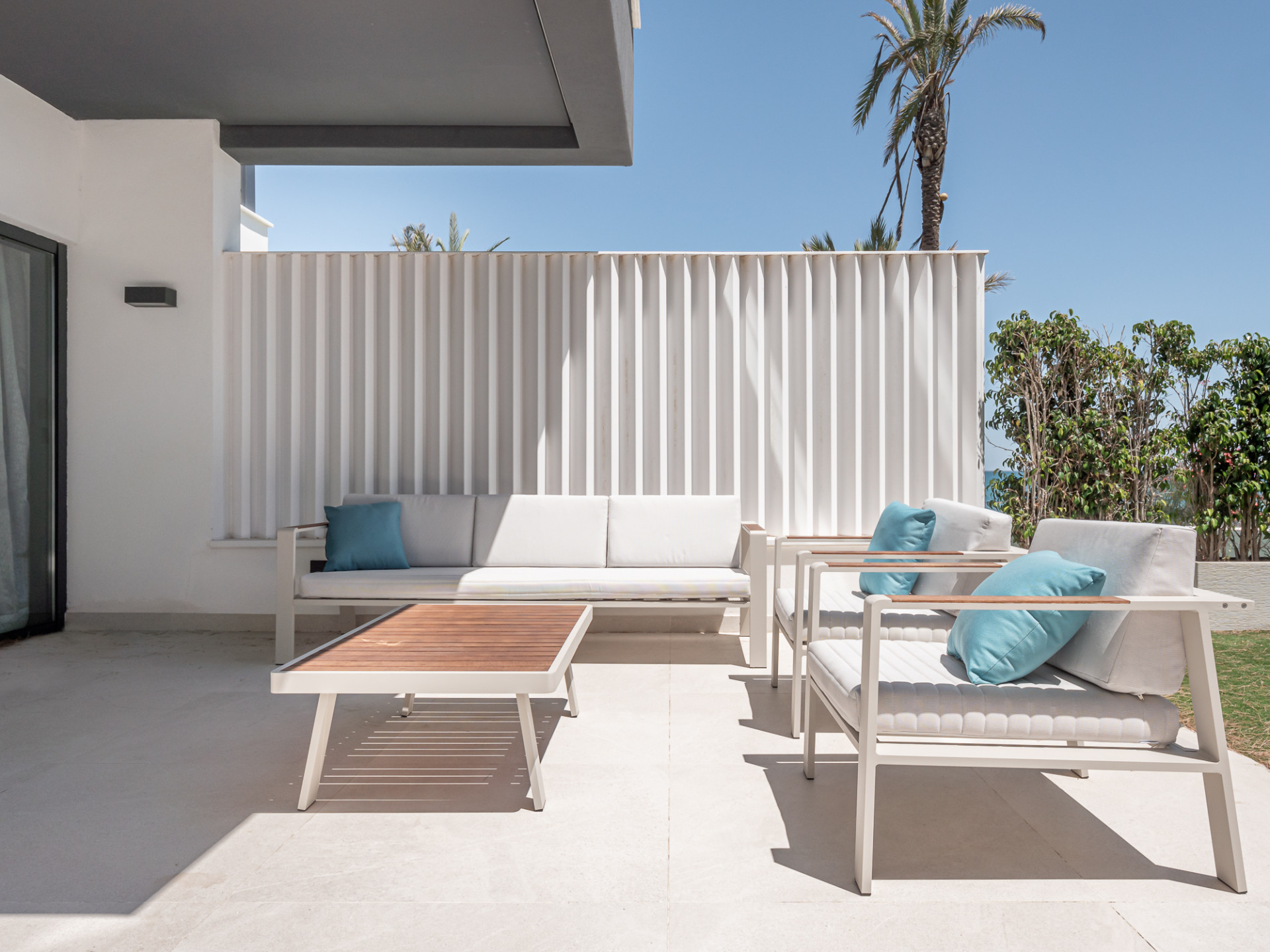 Luxe strandwoning met 3 slaapkamers in Estepona