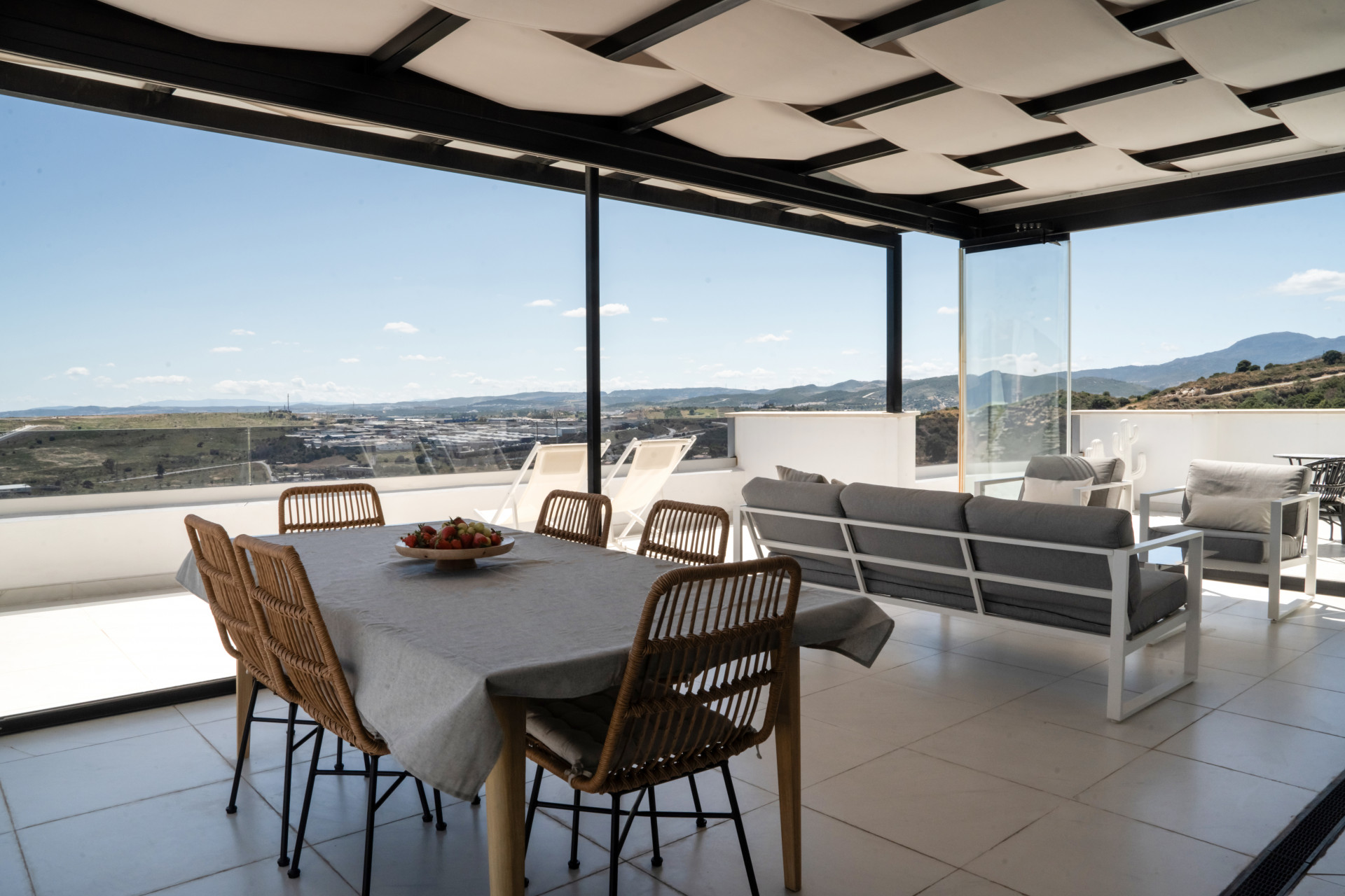 Penthouse luxueux avec vues panoramiques à Estepona