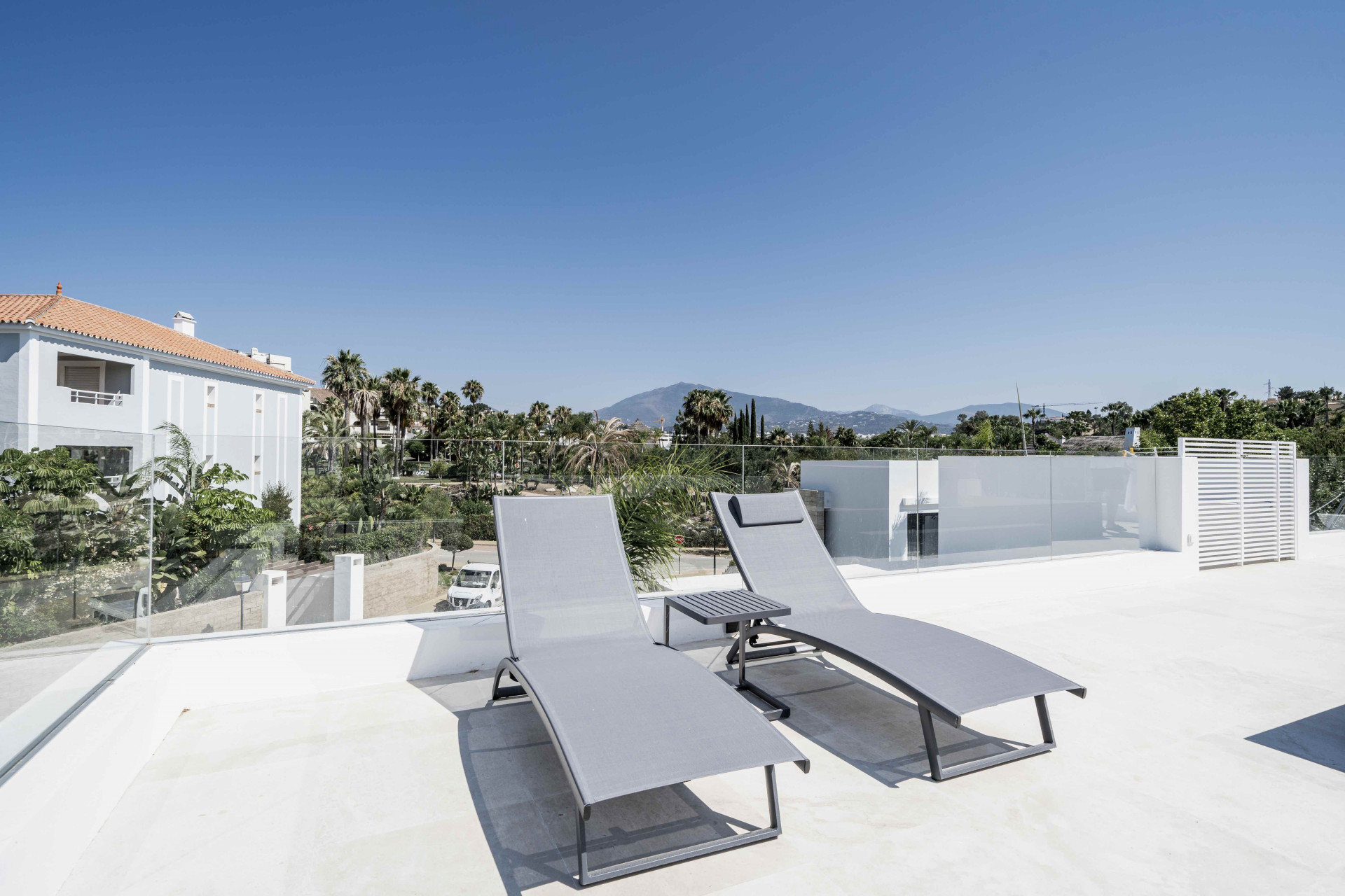 Two modern luxury villas next to El Campanario Golf in Benahavis