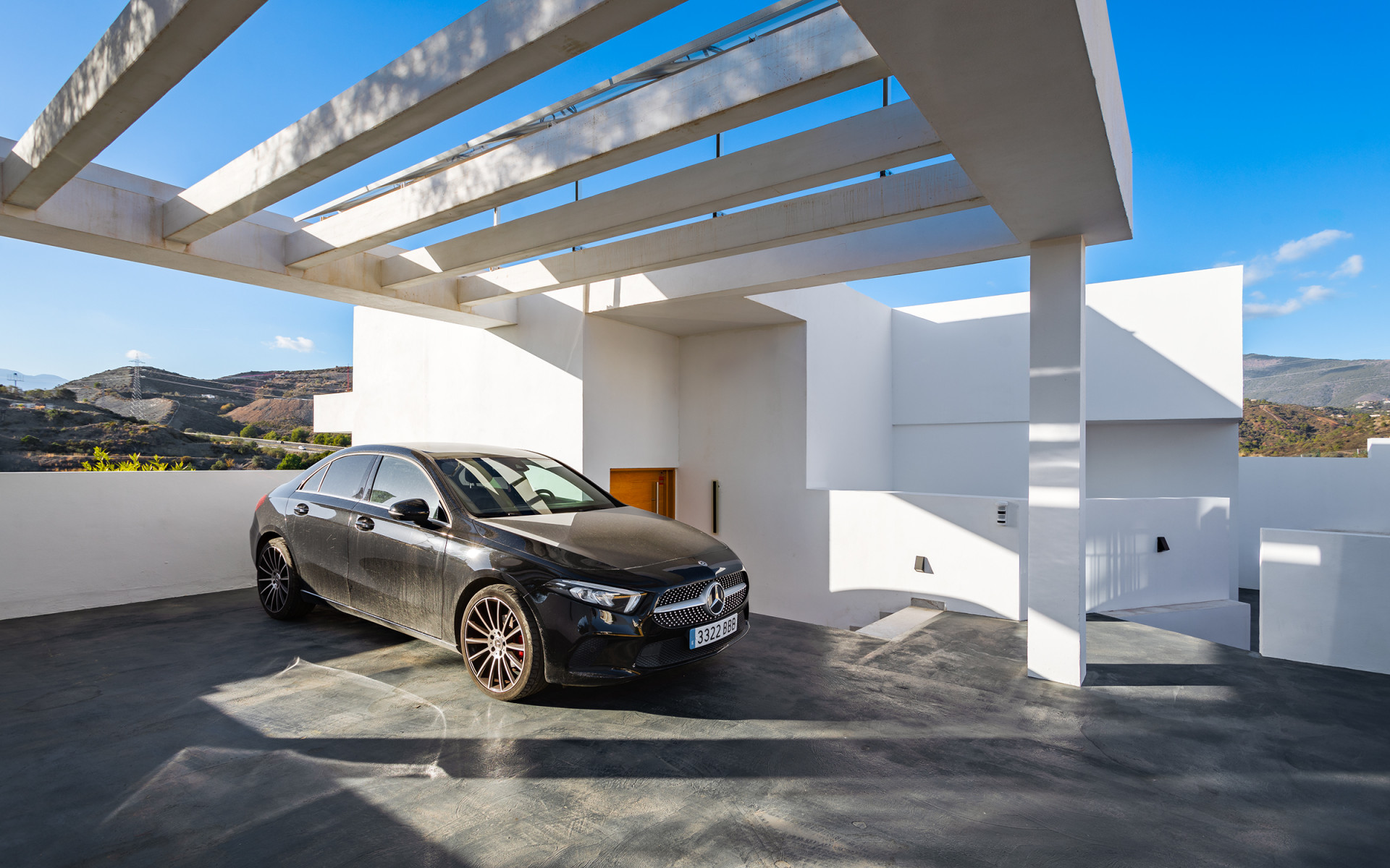 Nieuwe moderne villa met golf views in La Alquería in Benahavis