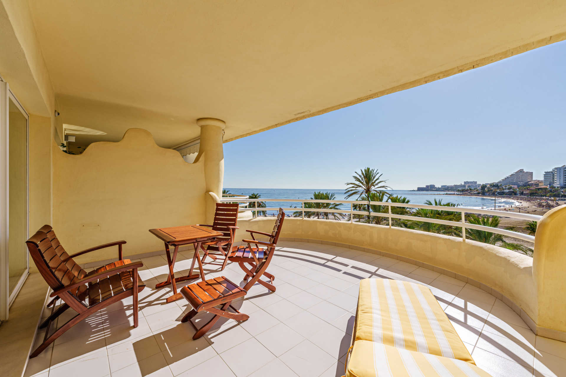 Beachside duplex penthouse with sea and marina views in Benalmadena in Benalmadena