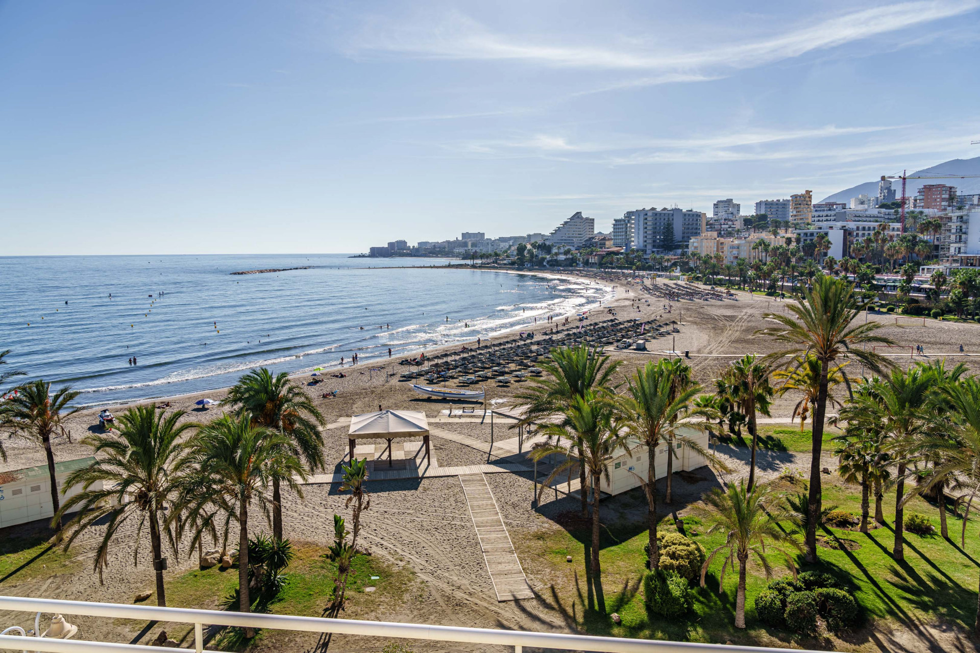 Beachside duplex penthouse with sea and marina views in Benalmadena in Benalmadena