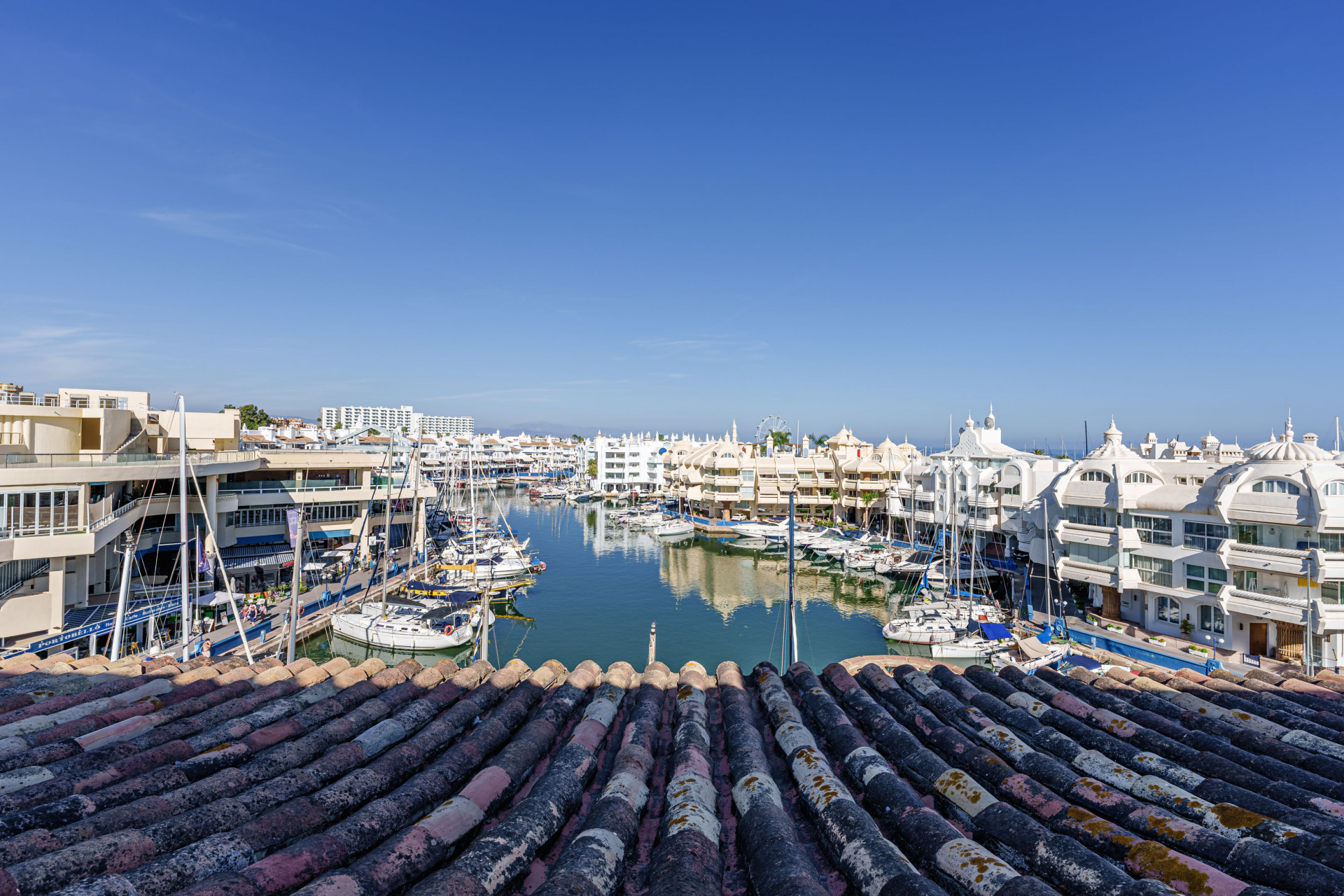 Beachside duplex penthouse with sea and marina views in Benalmadena in Benalmadena