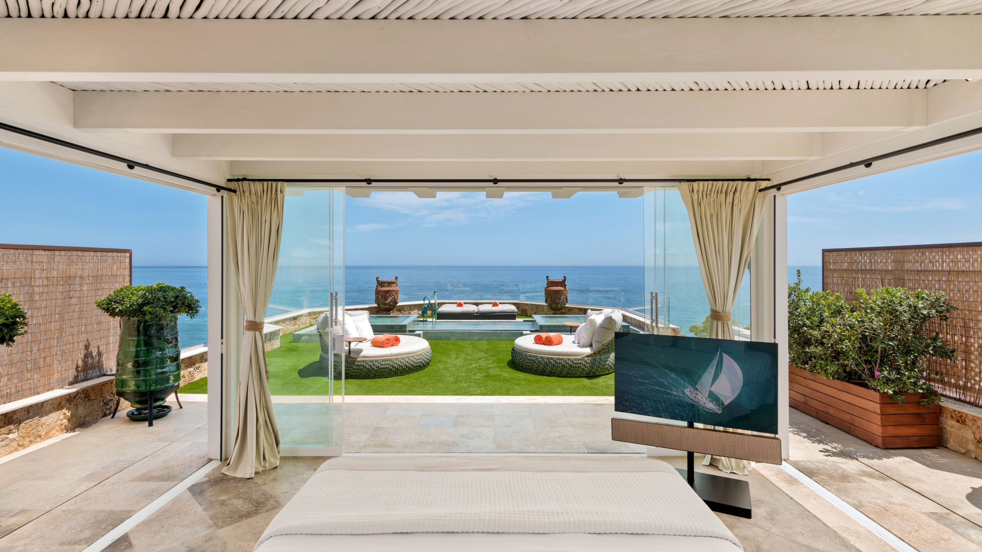 Frontline Beach Sky Villa in Playa Esmeralda in Marbella Golden Mile