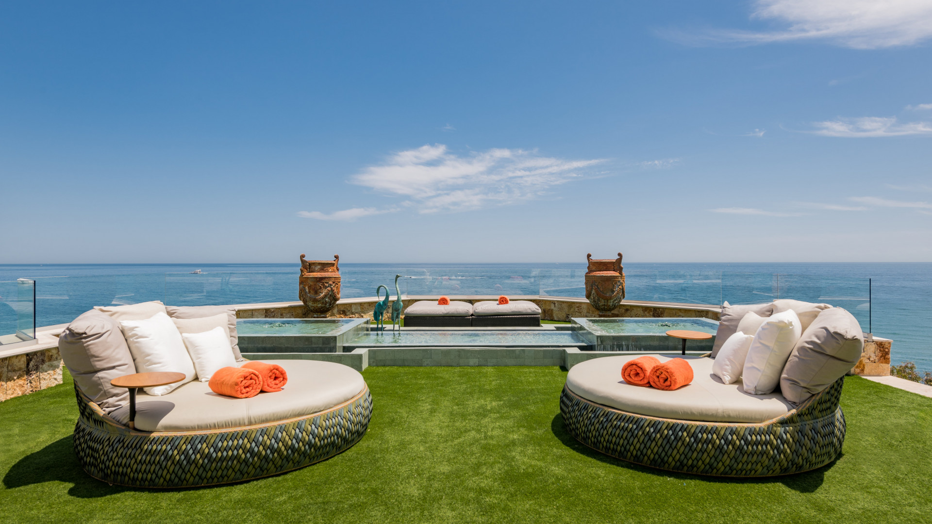 Frontline Beach Sky Villa in Playa Esmeralda in Marbella Golden Mile