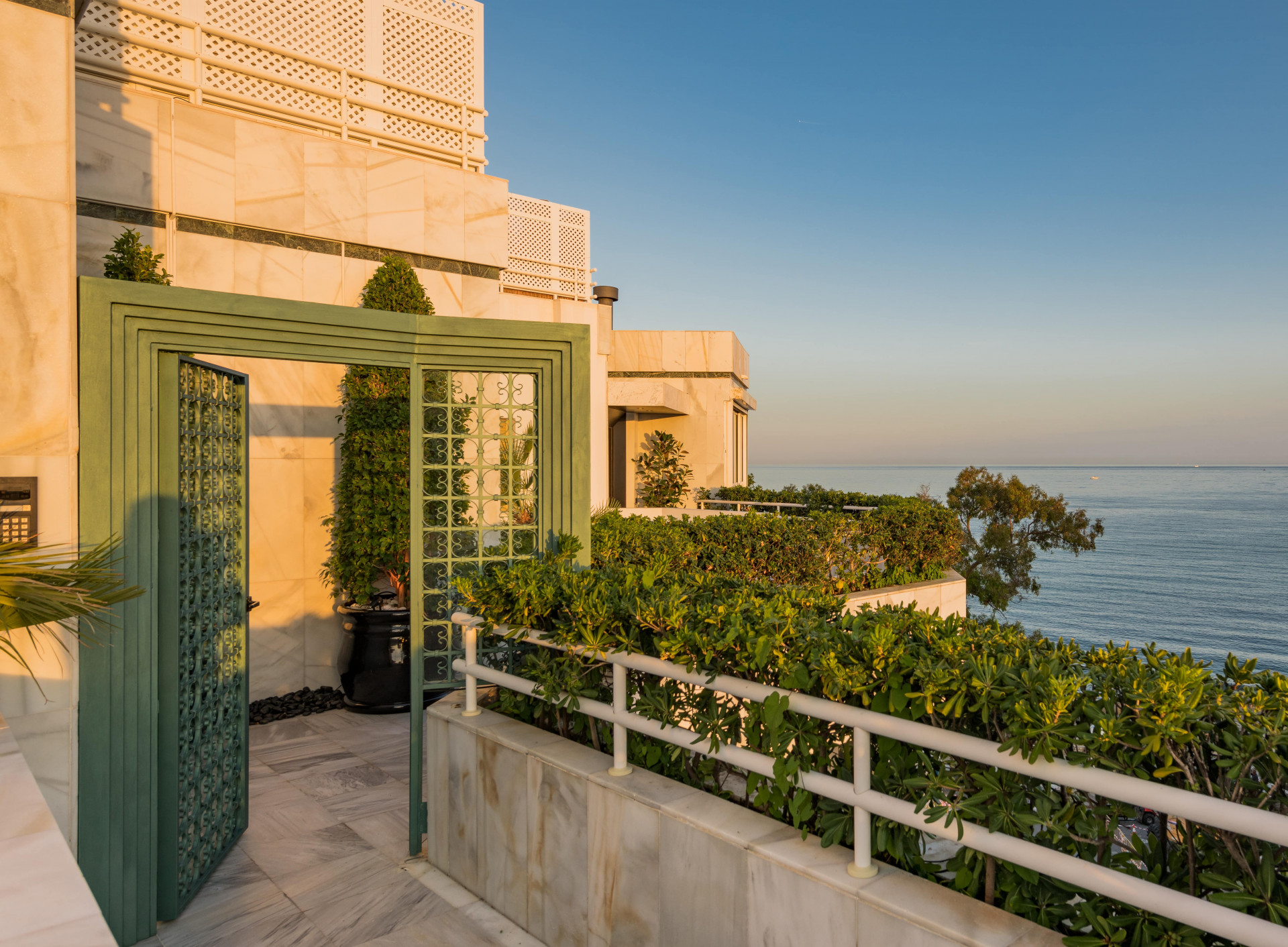 Frontline Beach Sky Villa in Playa Esmeralda in Marbella Golden Mile