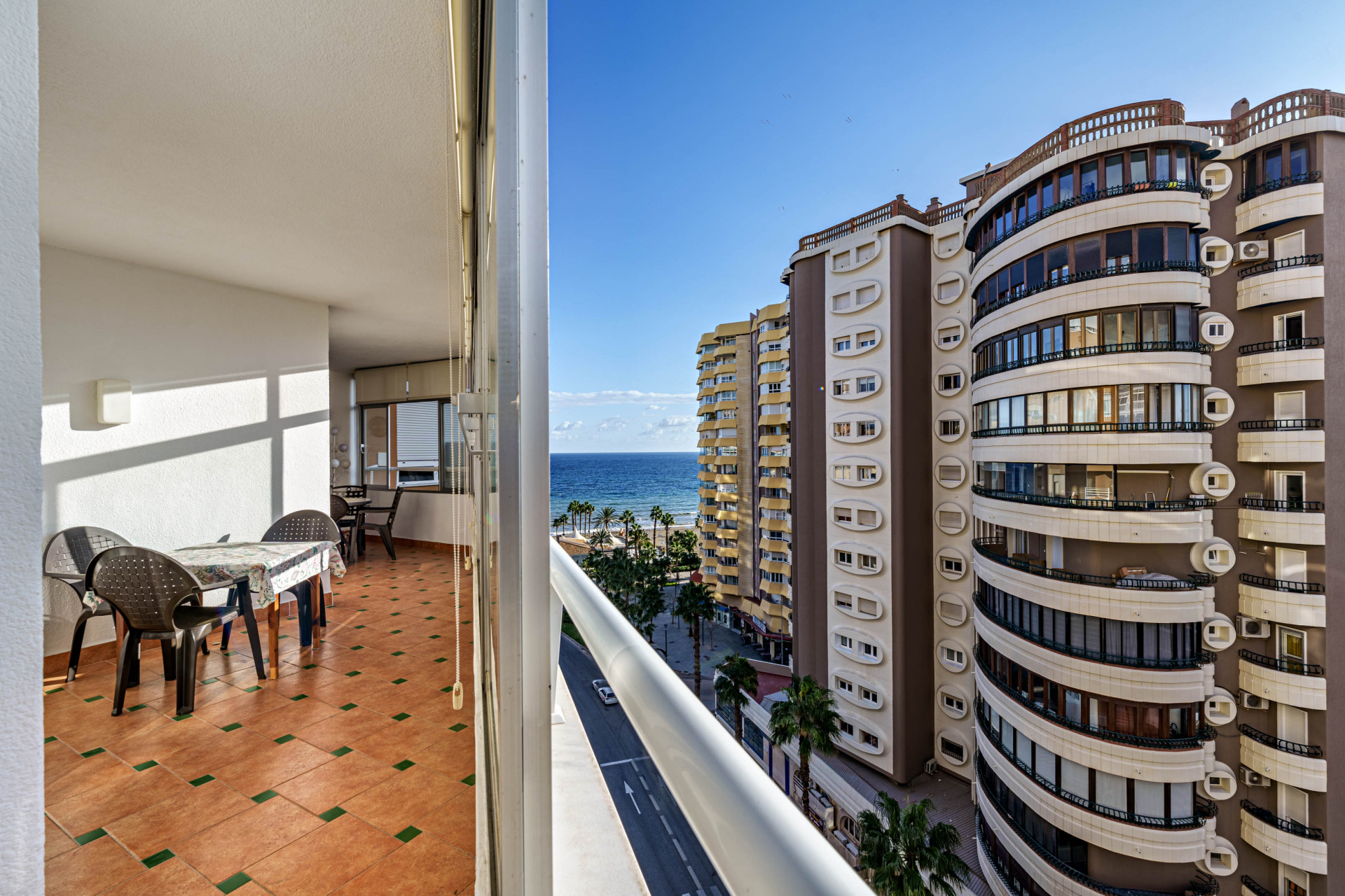 Exclusive second-line beach flat with sea views in La Malagueta in La Caleta