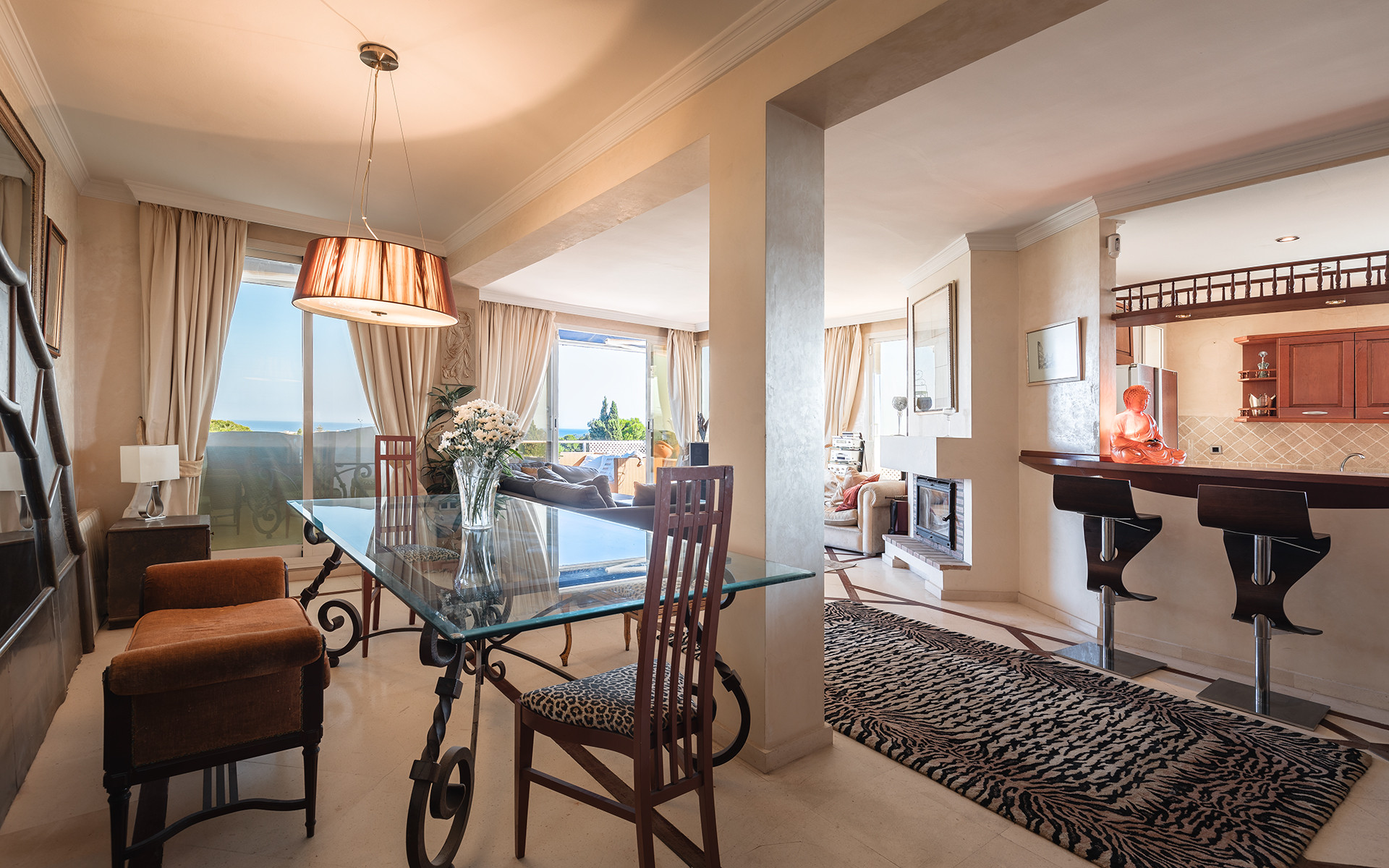 Huge penthouse at golf course in Guadalmina Alta in San Pedro de Alcantara