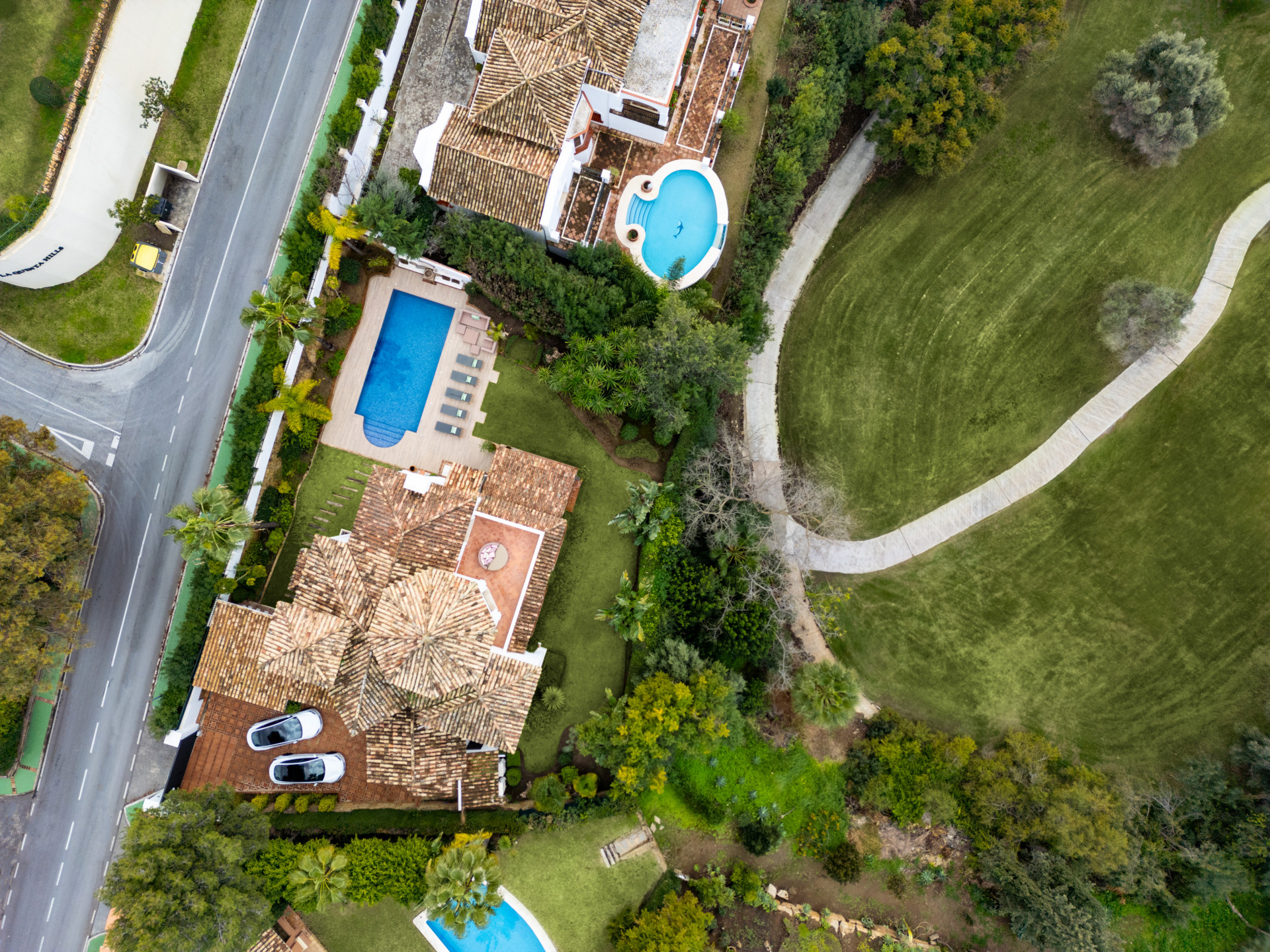 Penthouse met adembenemend panoramisch uitzicht in La Quinta in Benahavis