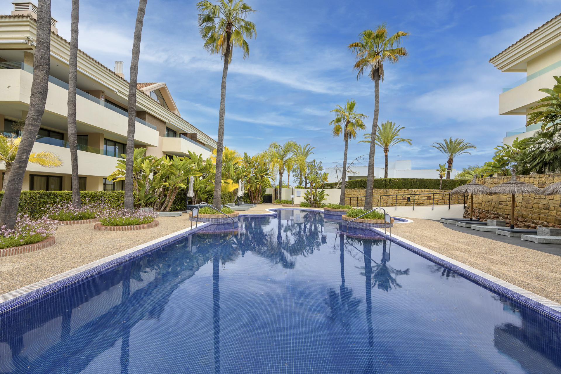 Beachside apartment 3 bedroom south west facing in Los Monteros. in Marbella