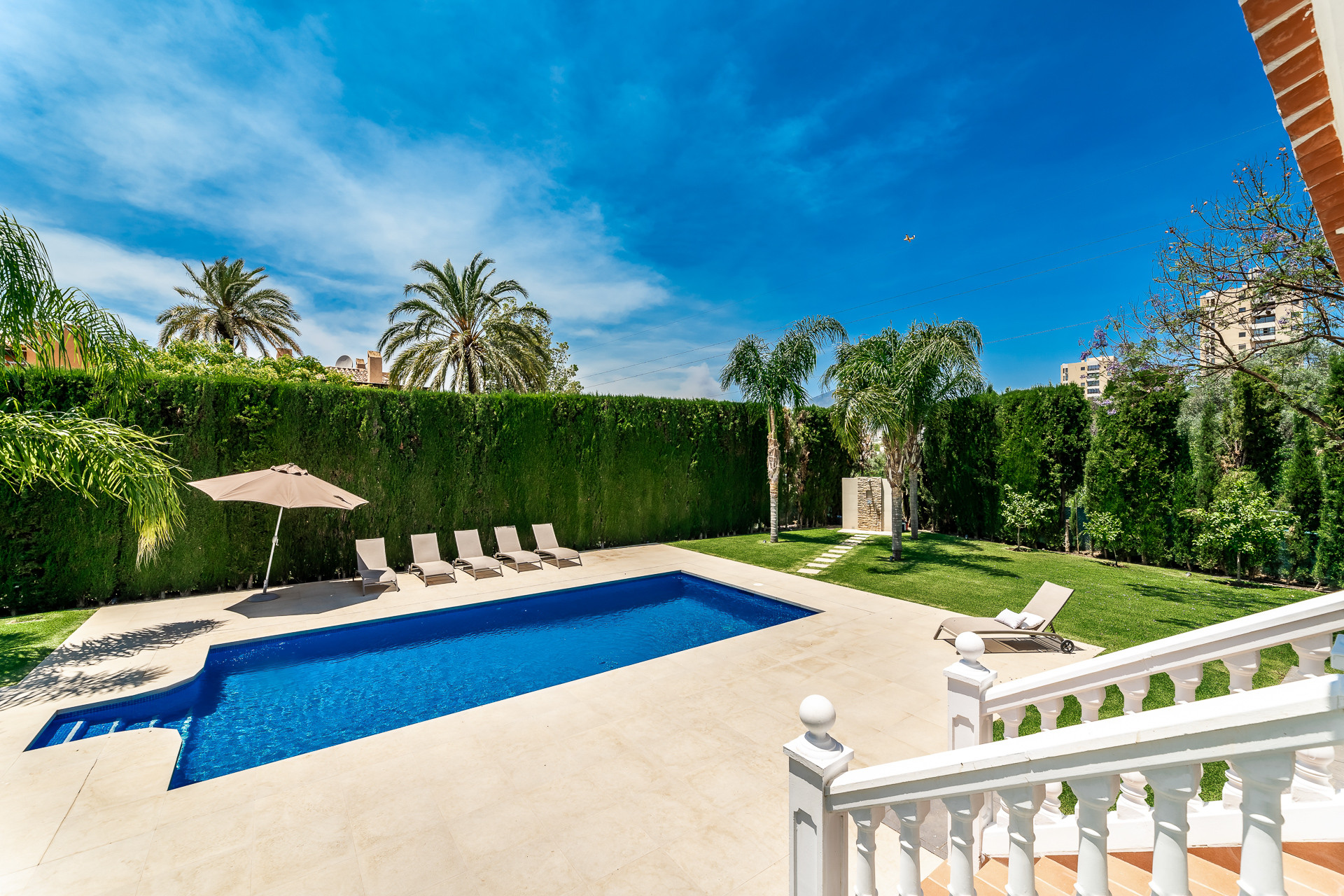 Family villa located in one of Marbella's most prestigious urbanisations in Nueva Andalucia