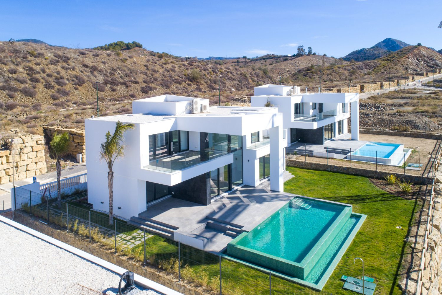 Turnkey villa in a boutique development in east Málaga in Malaga