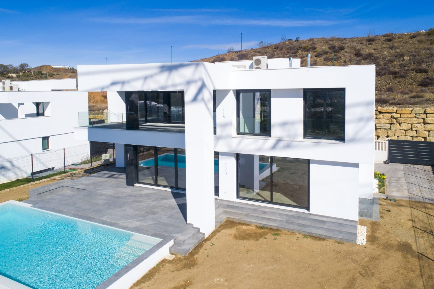 Turnkey villa in a boutique development in east Málaga in Malaga