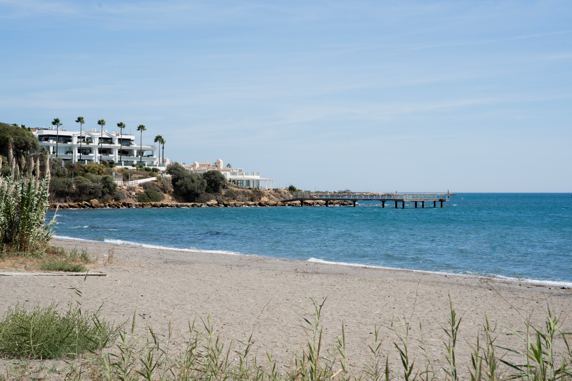 Luxurious Beachfront Apartment in Estepona