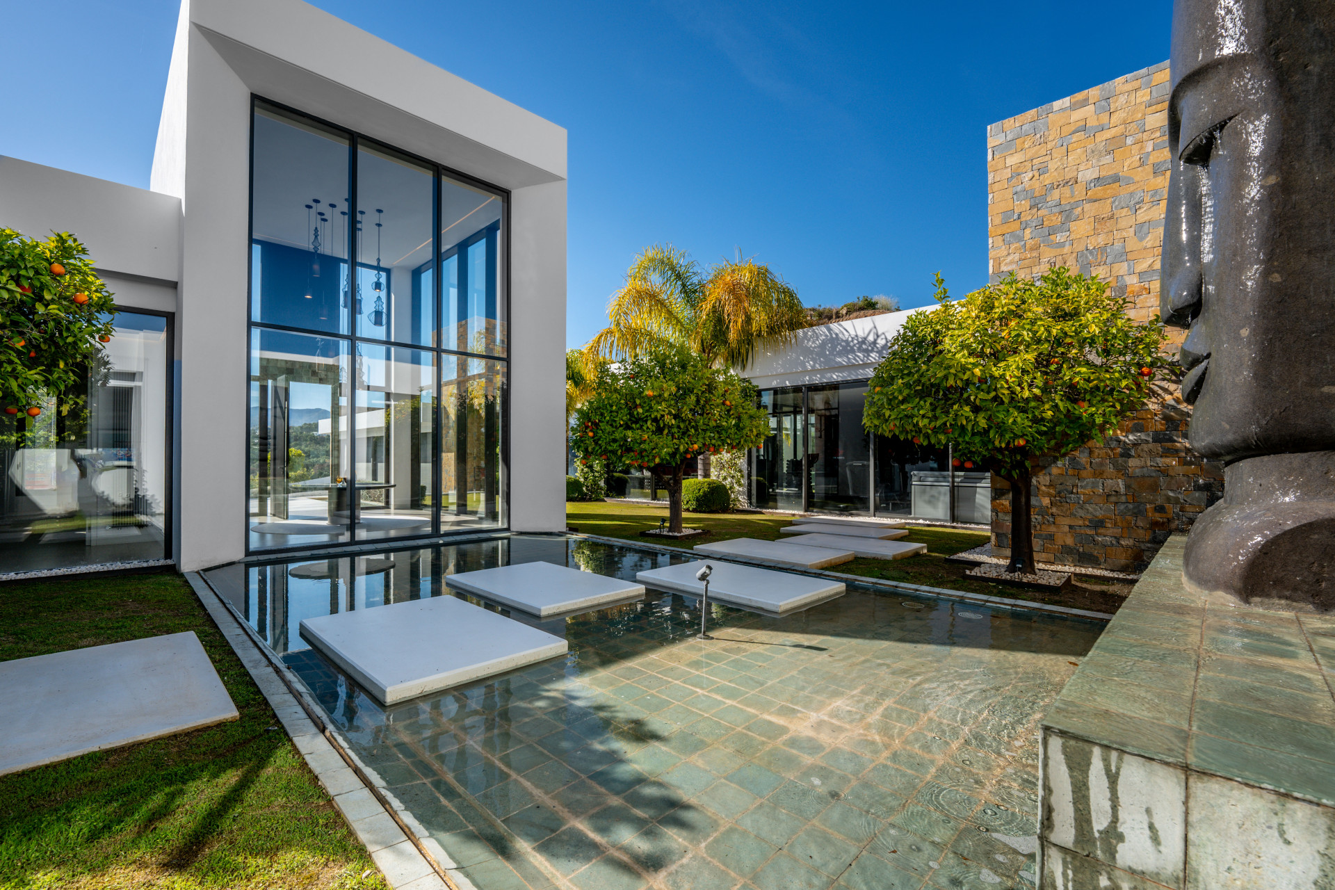 Brand-new ultra-modern villa with panoramic views in Marbella Golf Resort in Benahavis