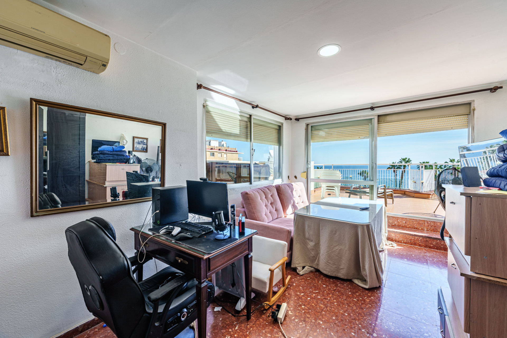 Spacieux penthouse en bord de mer avec vue sur la mer à El Limonar à Malaga