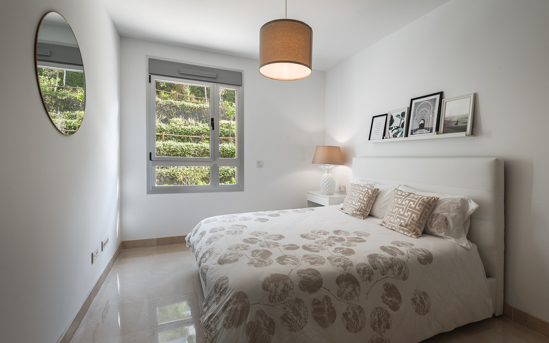 3-bedroom modern apartment with nice views in La Reserva de Alcuzcuz in Benahavis