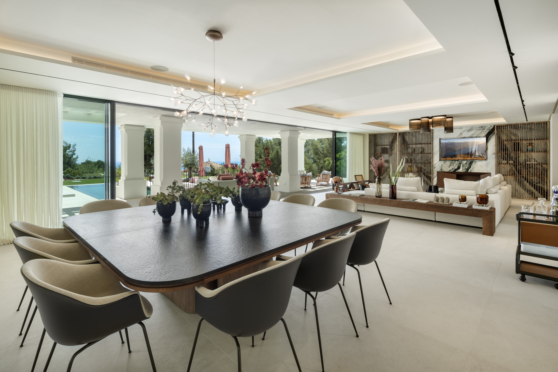 Spectaculaire moderne designvilla in Sierra Blanca in Marbella Golden Mile