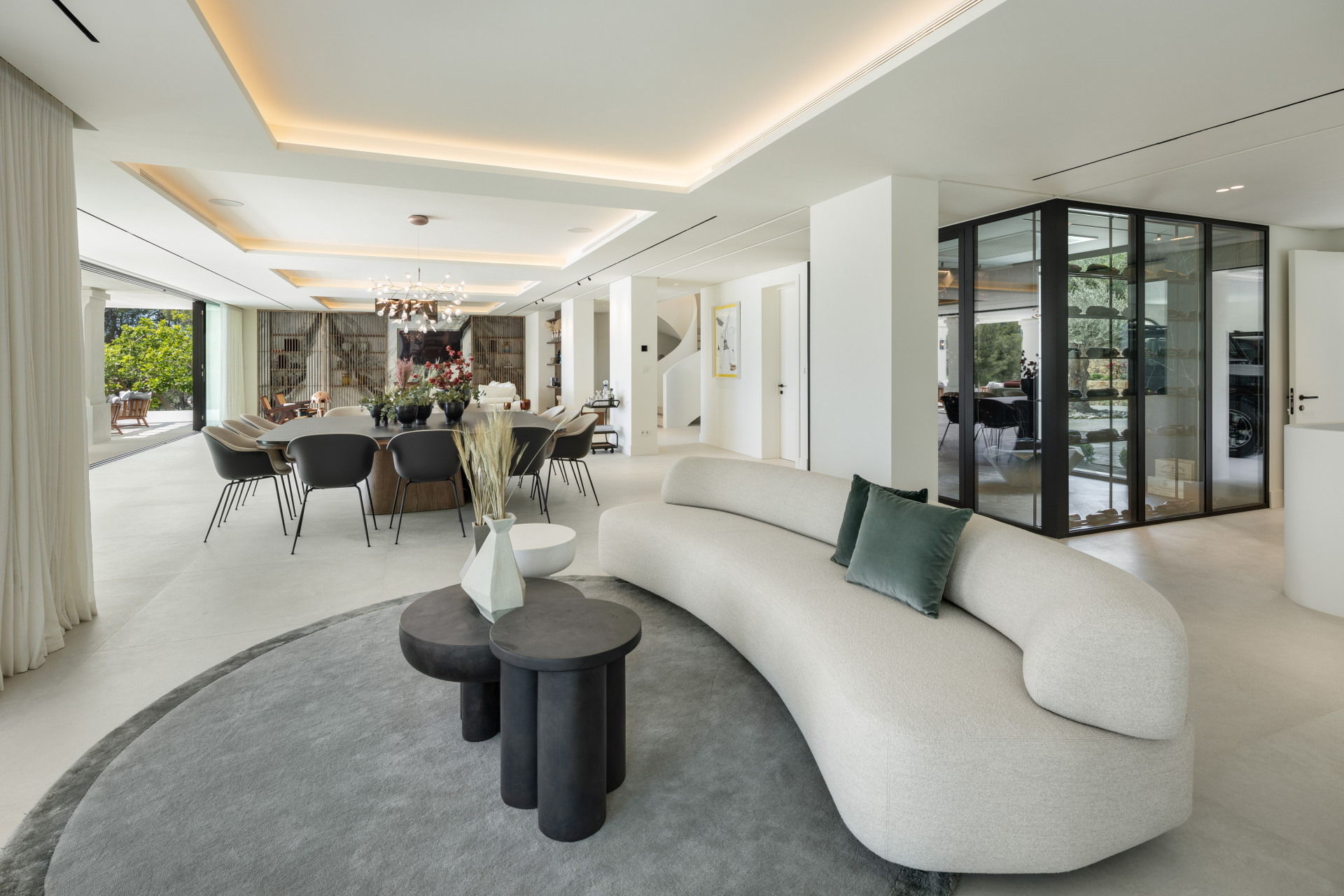 Spectaculaire moderne designvilla in Sierra Blanca in Marbella Golden Mile