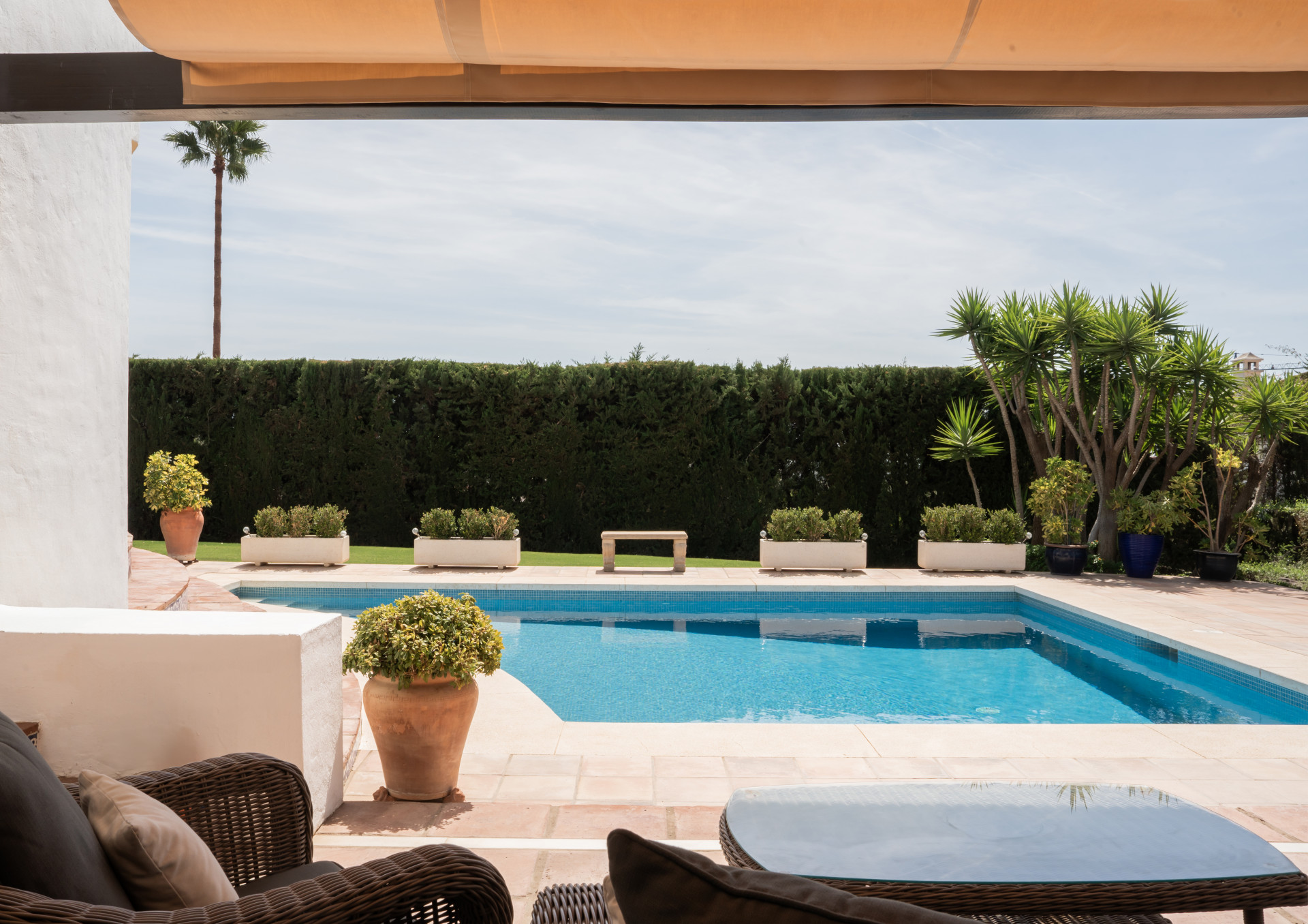 Family Villa in El Paraiso Alto in Benahavis