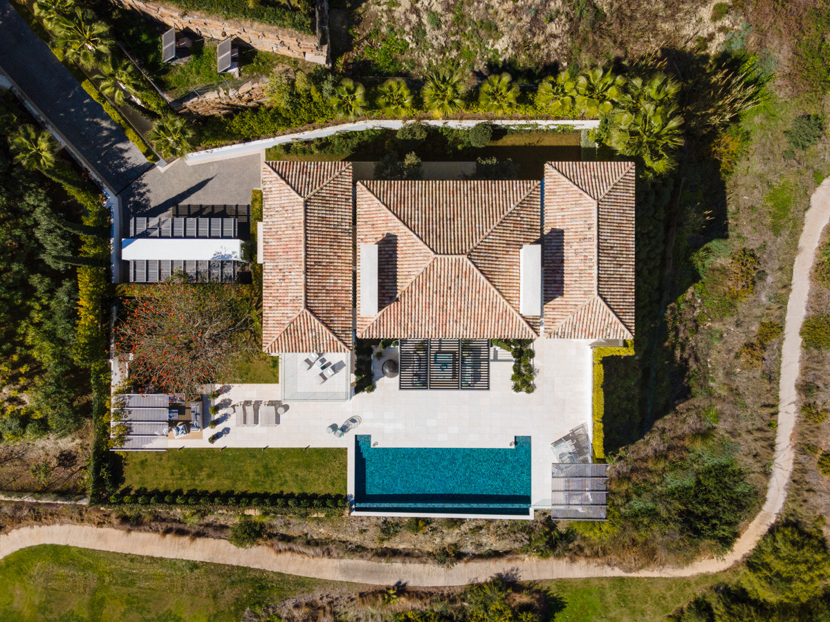 Villa avec vue panoramique sur la mer et le golf à Los Flamingos à Benahavis