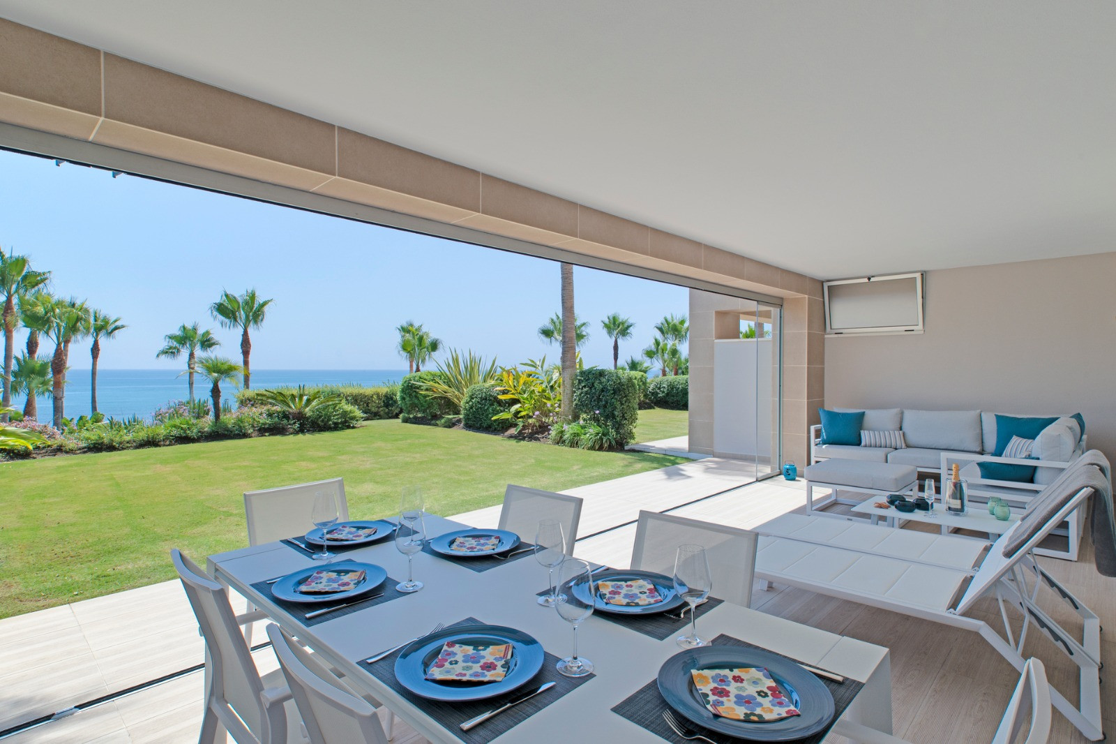 Ground Floor Apartment for rent in <i>Horizon Beach, </i>Estepona
