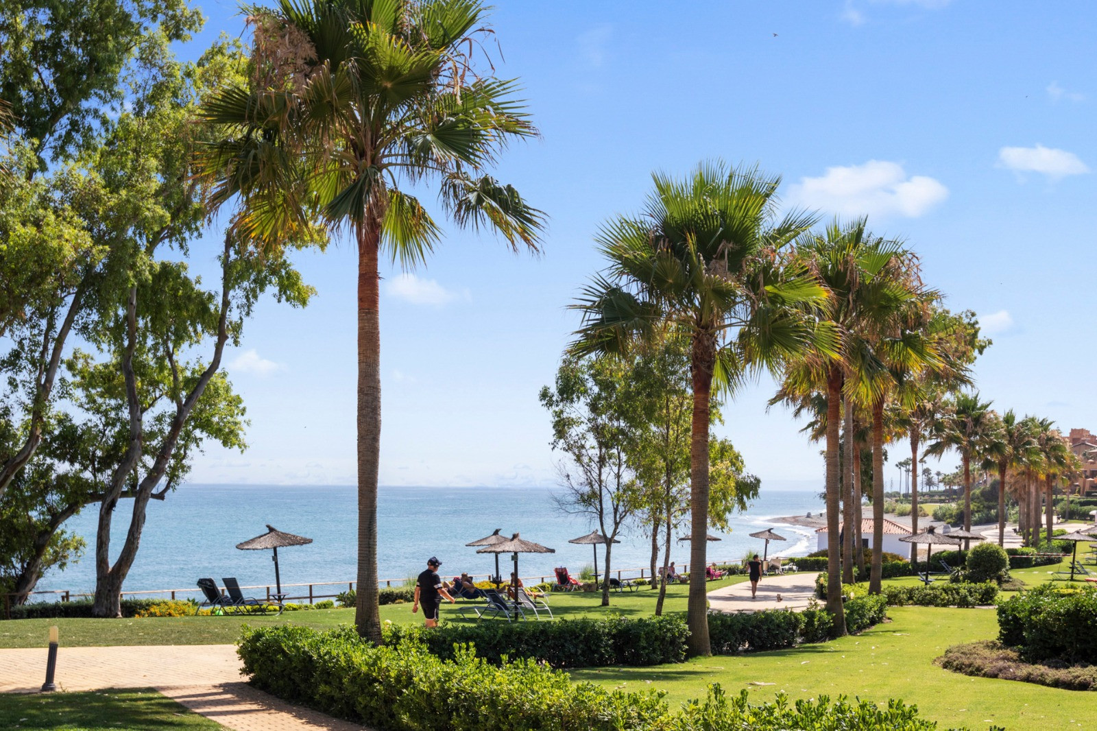 Town House for rent in <i>Garden Beach, </i>Estepona