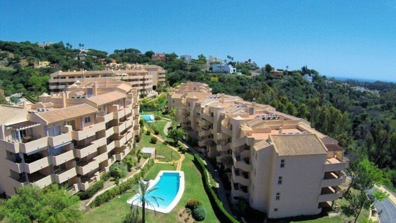 Apartment for sale in <i>Elviria, </i>Marbella Este