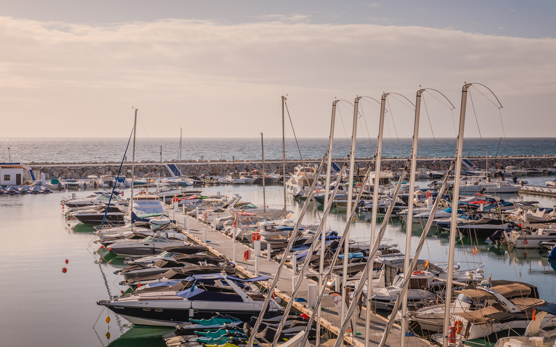 Bright and spacious frontline duplex penthouse with panoramic views over the marina in Marbella