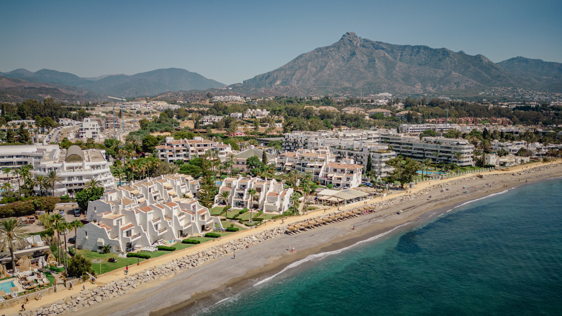 Town House for sale in <i>Coral Beach, </i>Marbella Golden Mile