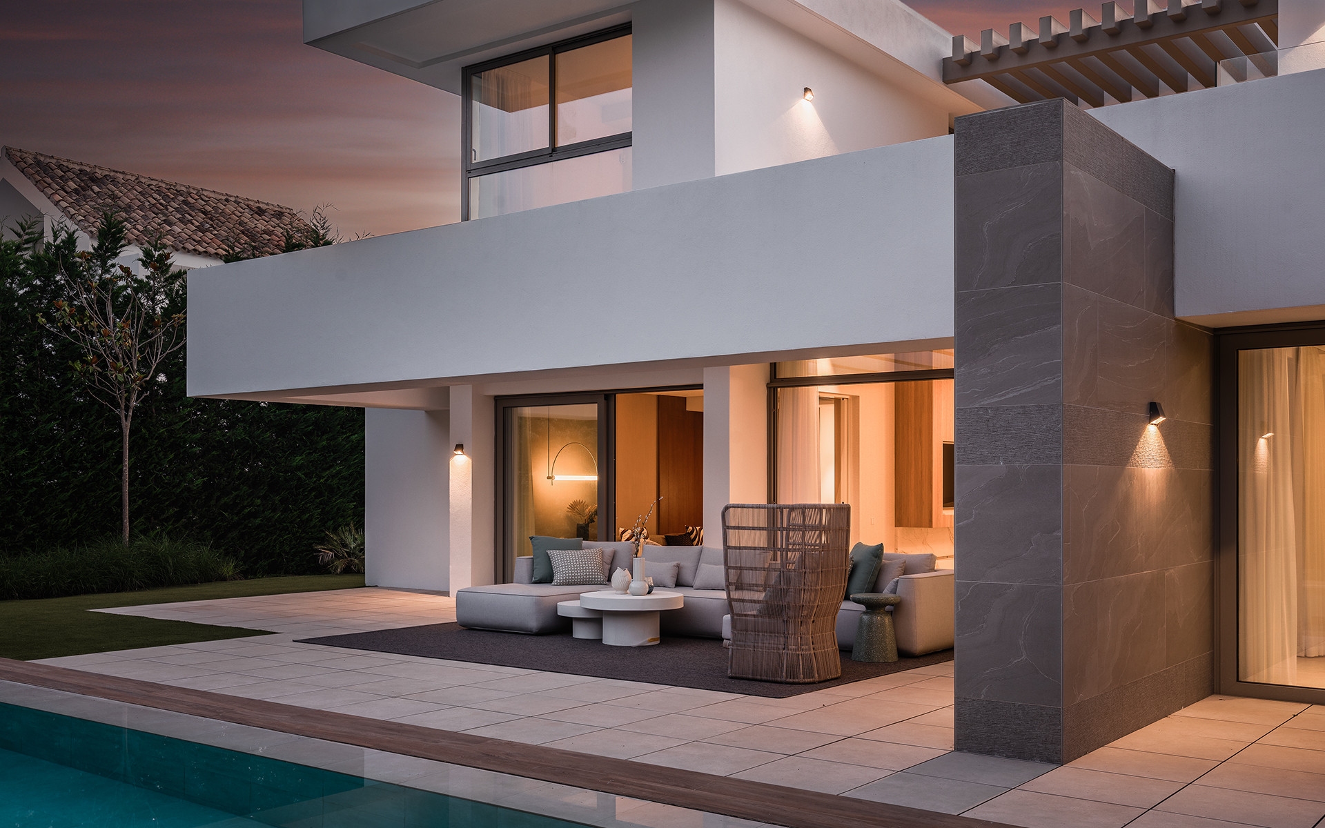 Boetiek complex van slechts 9 private villas in El Paraiso in Estepona
