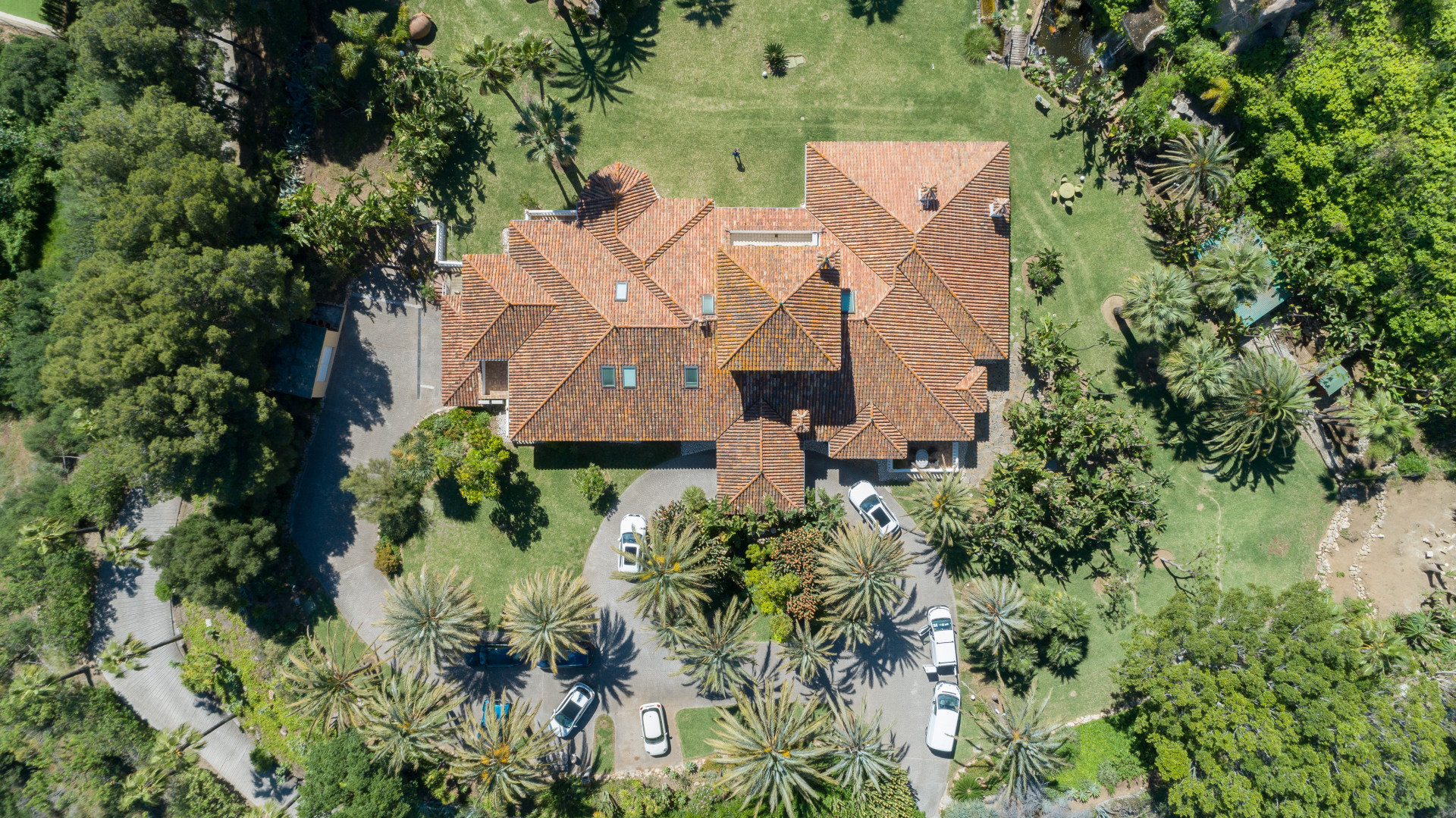 Villa for sale in <i>, </i>Mijas