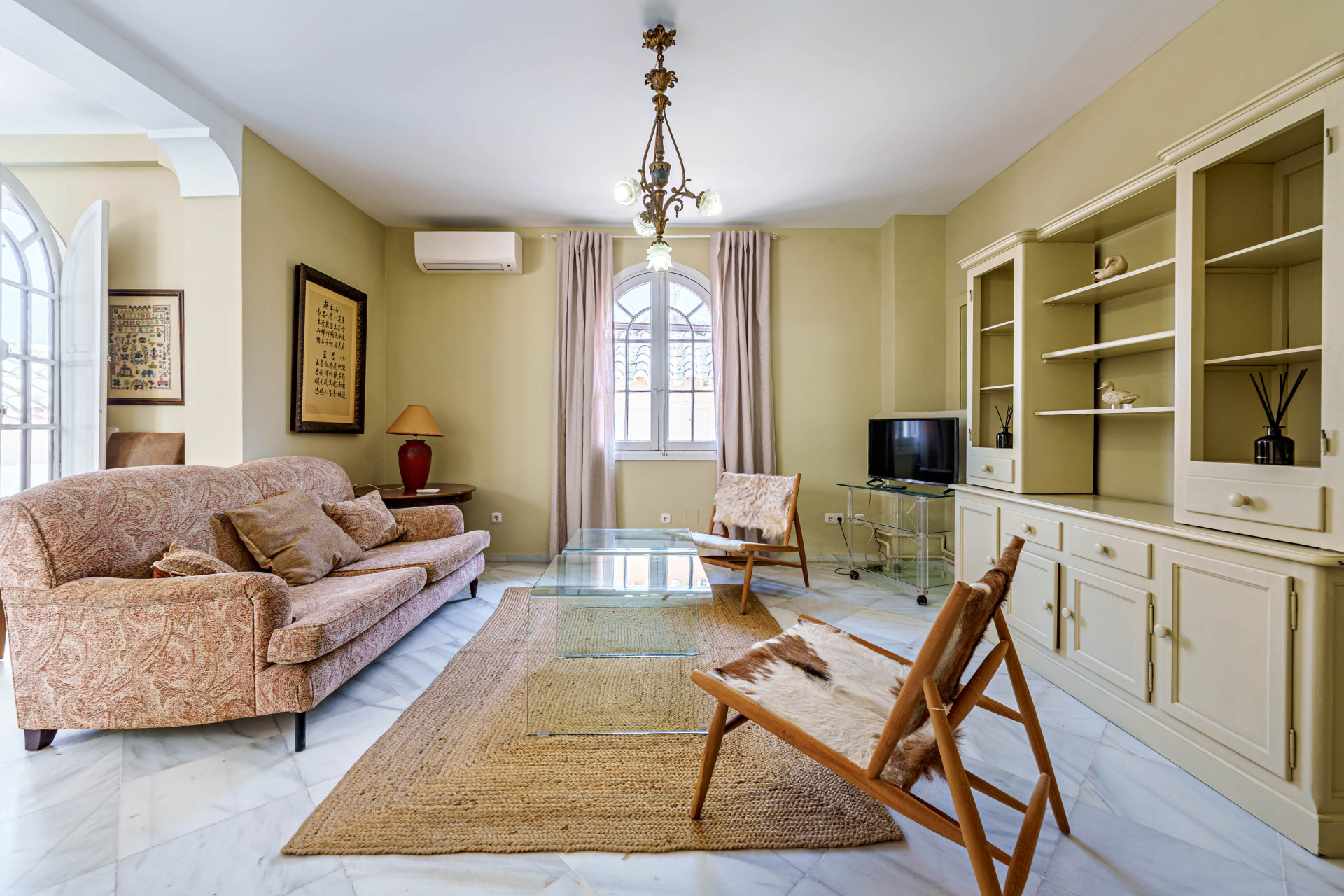 Exclusive penthouse in an iconic building in the centre of Malaga in La Caleta