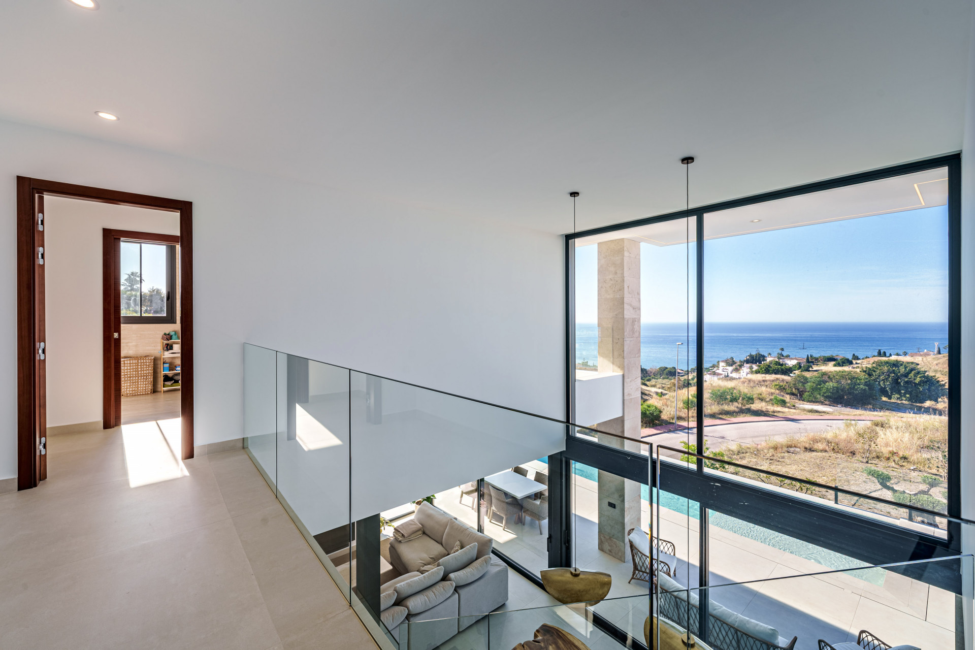 Contemporary villa with sea and mountain views in Benalmadena