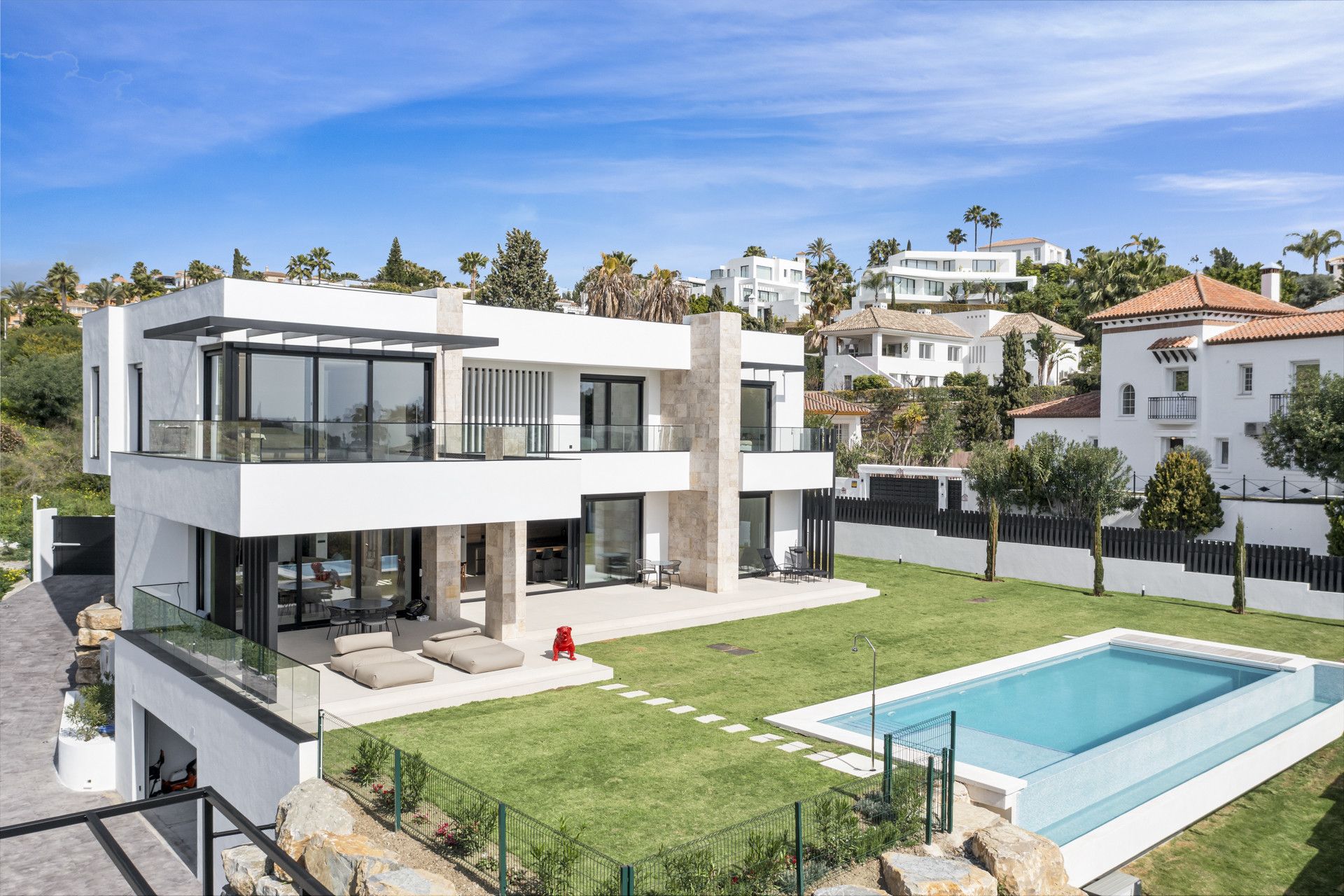 Modern brand-new villa in a quiet residential area next to golf courses in Benahavis