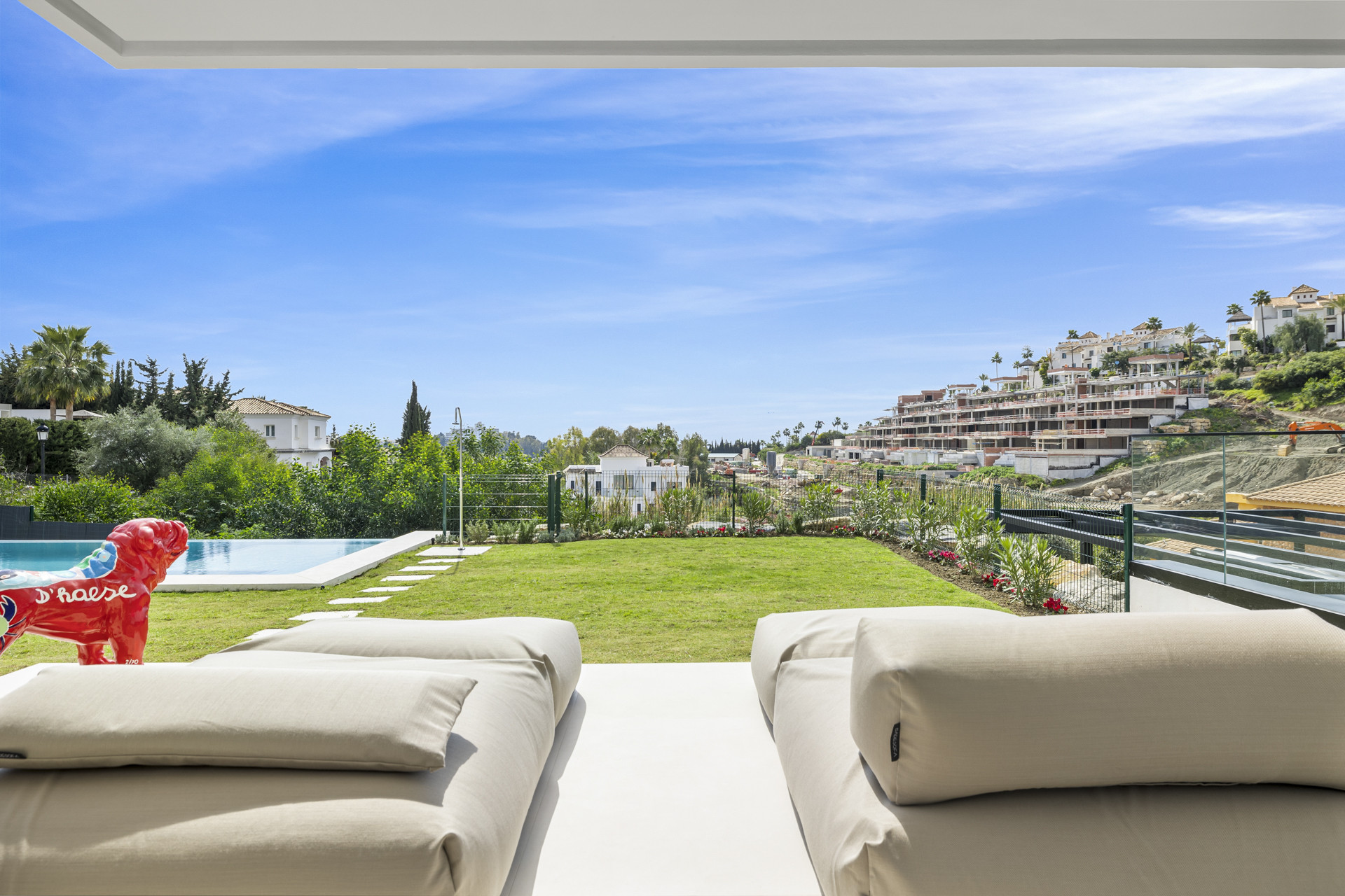 Modern brand-new villa in a quiet residential area next to golf courses in Benahavis
